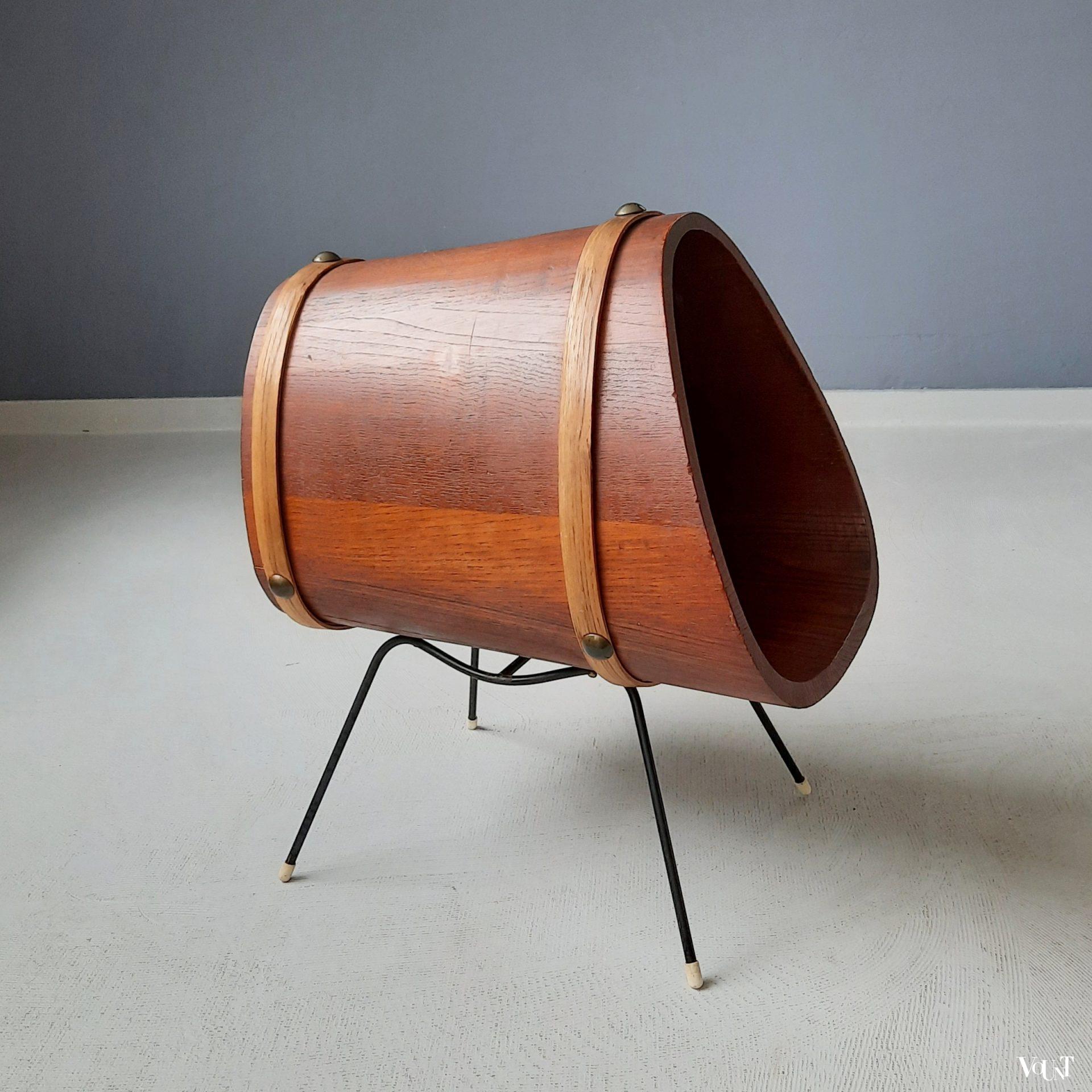 Teakhouten tijdschriftenhouder, Carl Auböck, Oostenrijk, jaren '50