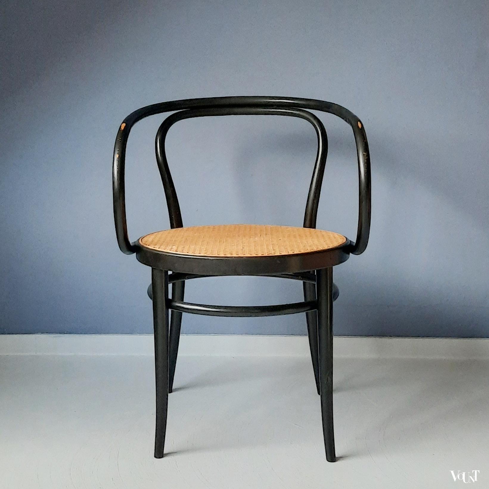 Zwarte nr. 209 stoel, Thonet, jaren '70