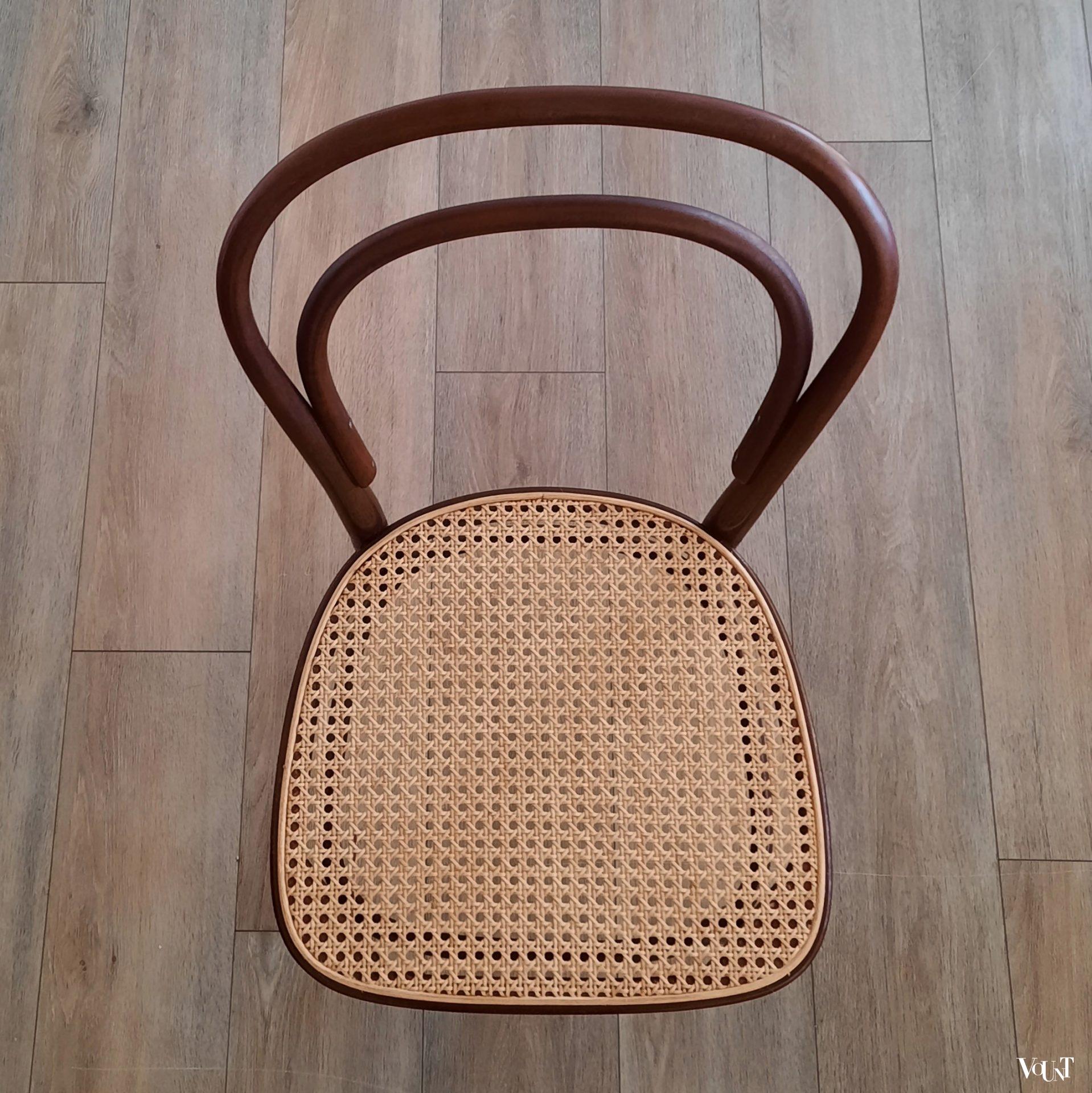 Set van 4 originele bruine Thonet-stoelen nr. 214 R,  jaren '70