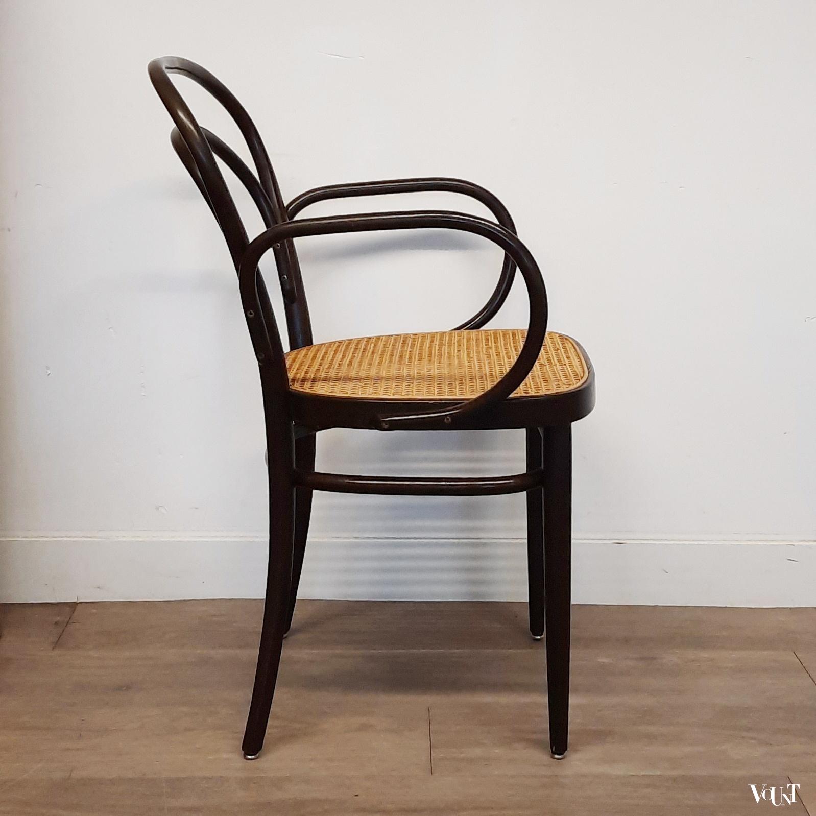 Set van 6 originele donkerbruine Thonet-stoelen nr. 214,  jaren '80