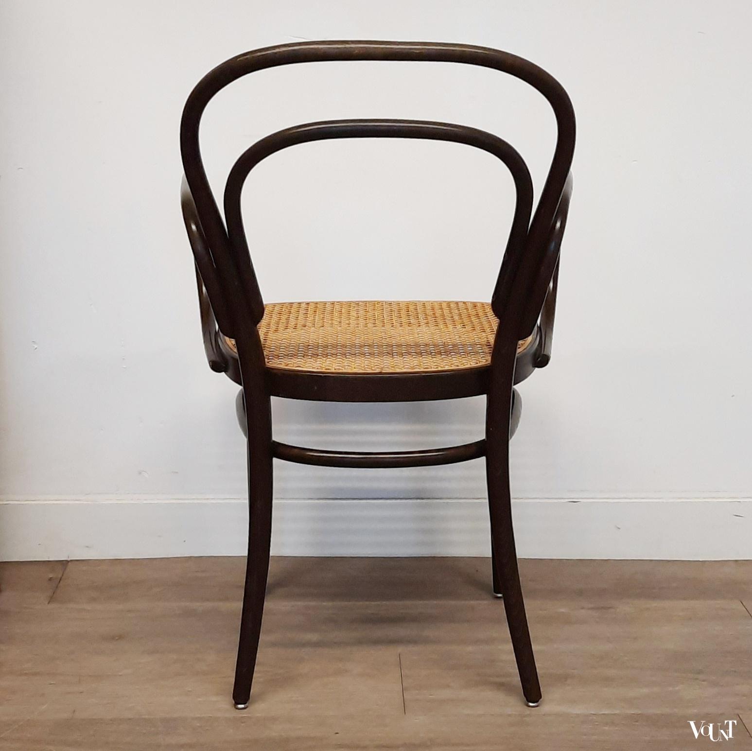 Set van 6 originele donkerbruine Thonet-stoelen nr. 214,  jaren '80