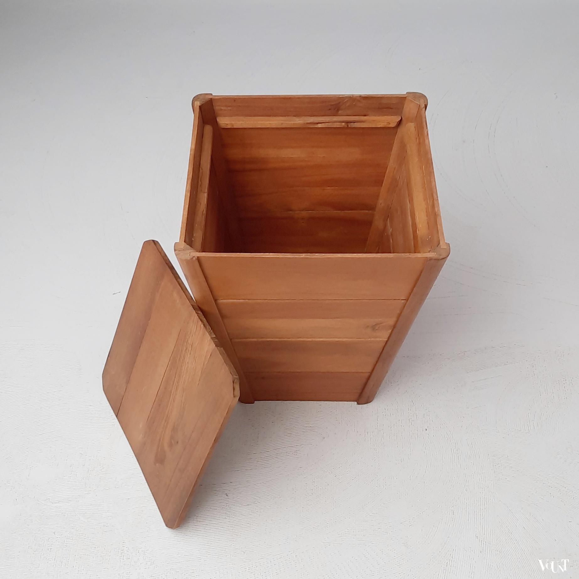 Vintage houten bak met deksel, ca. jaren '70