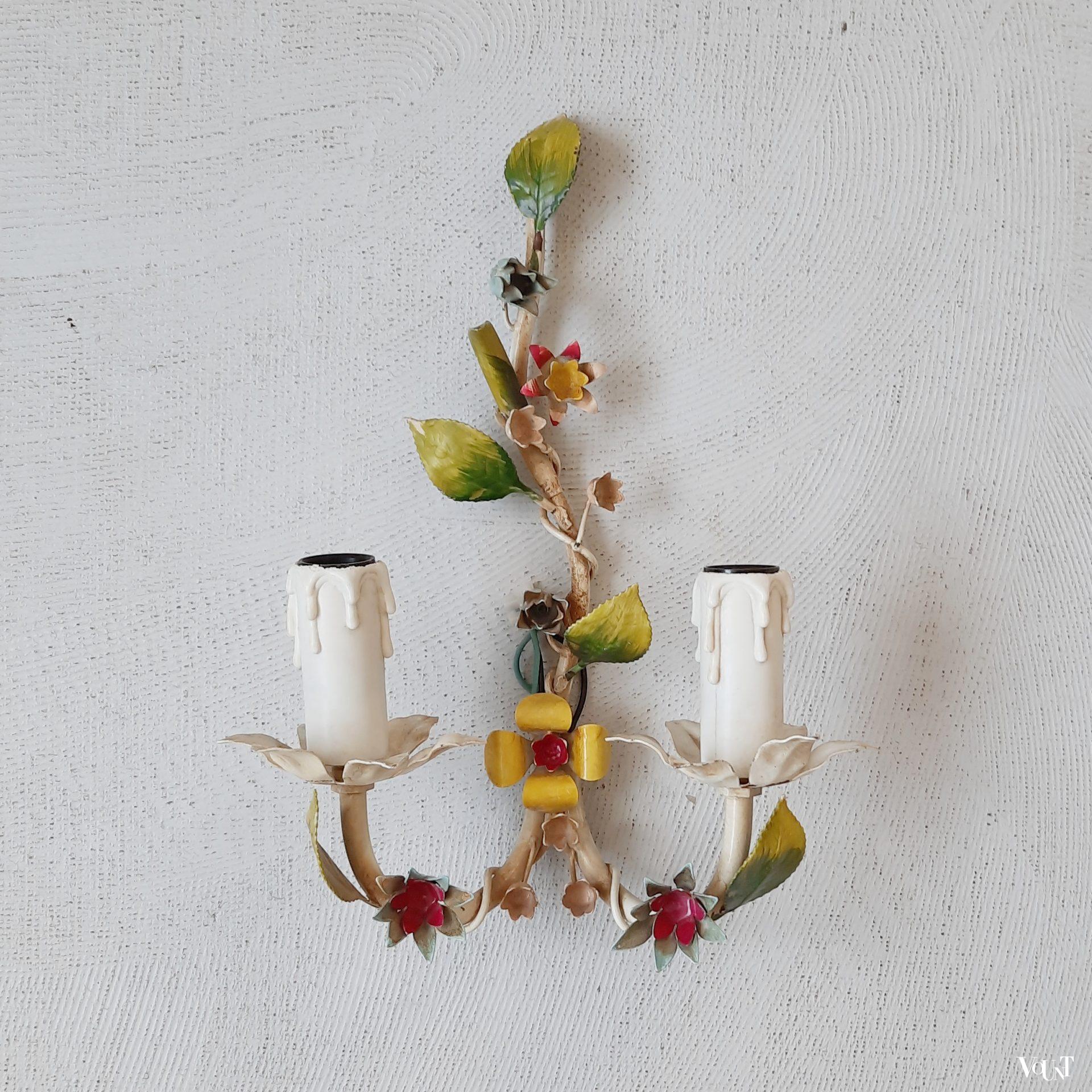 Frans metalen wandlampje bloemen, jaren '60