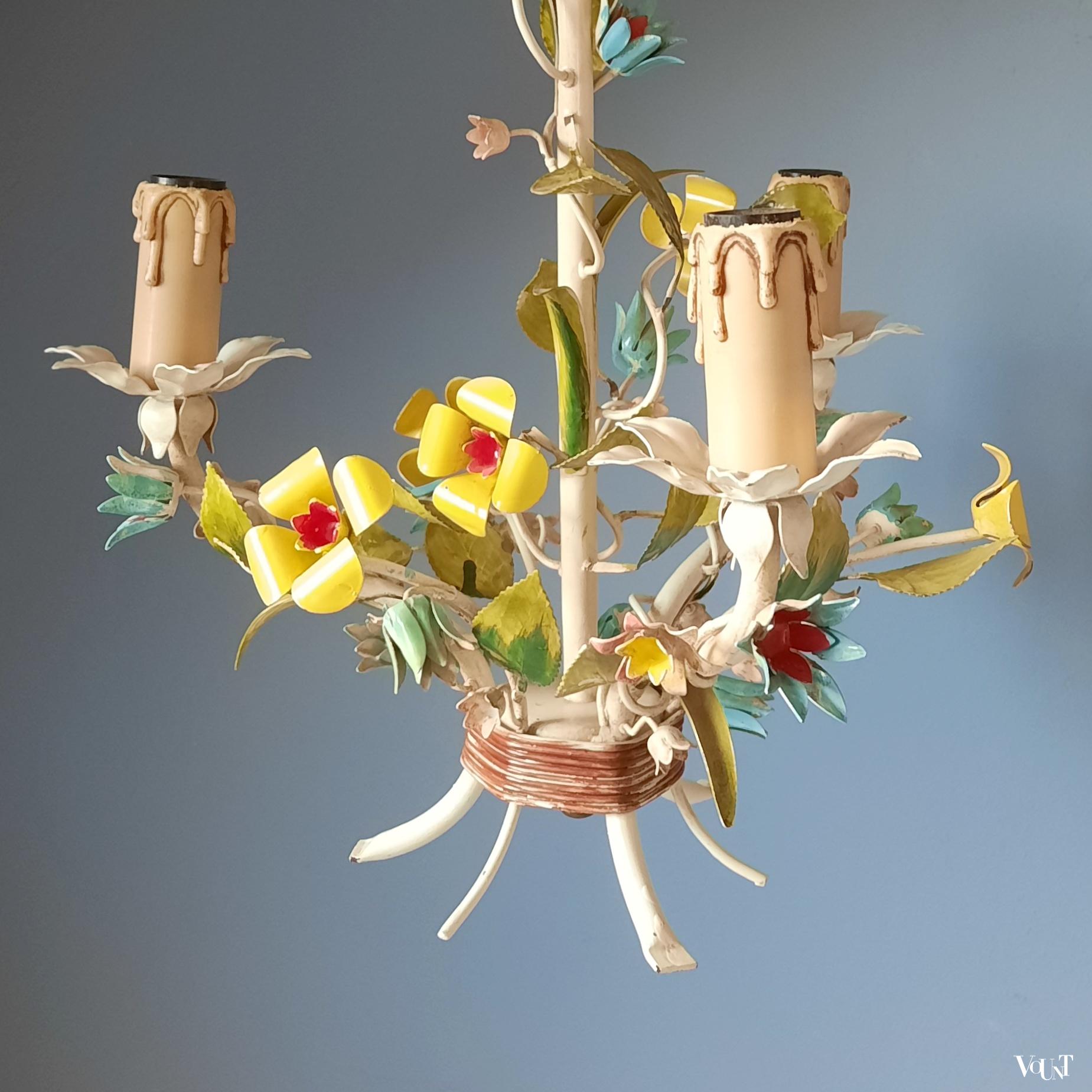 Franse metalen hanglamp bloemen, jaren '60