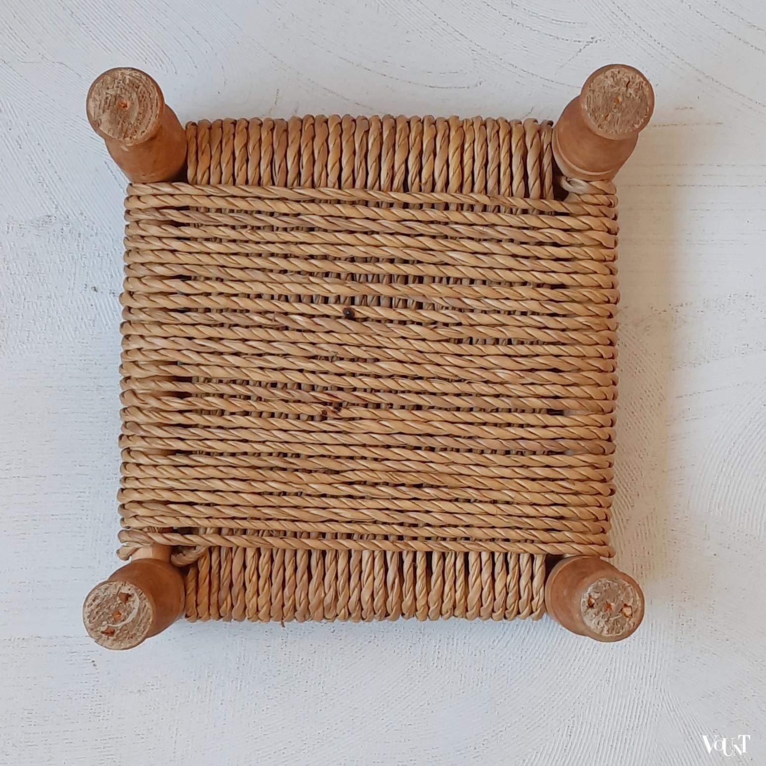 Voetenbankje hout en touw, jaren '60/'70