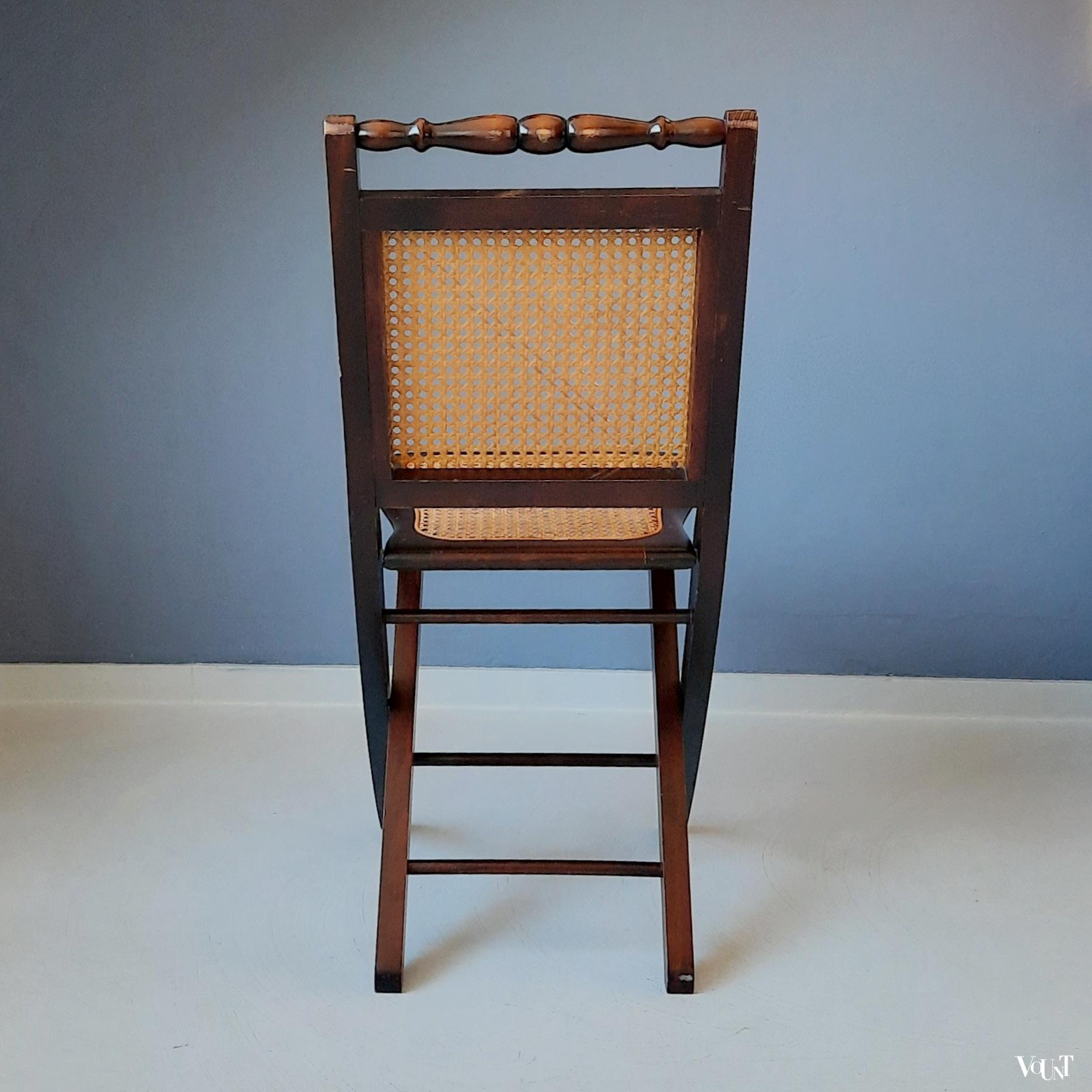 Klassieke houten klapstoel, ca. jaren '70