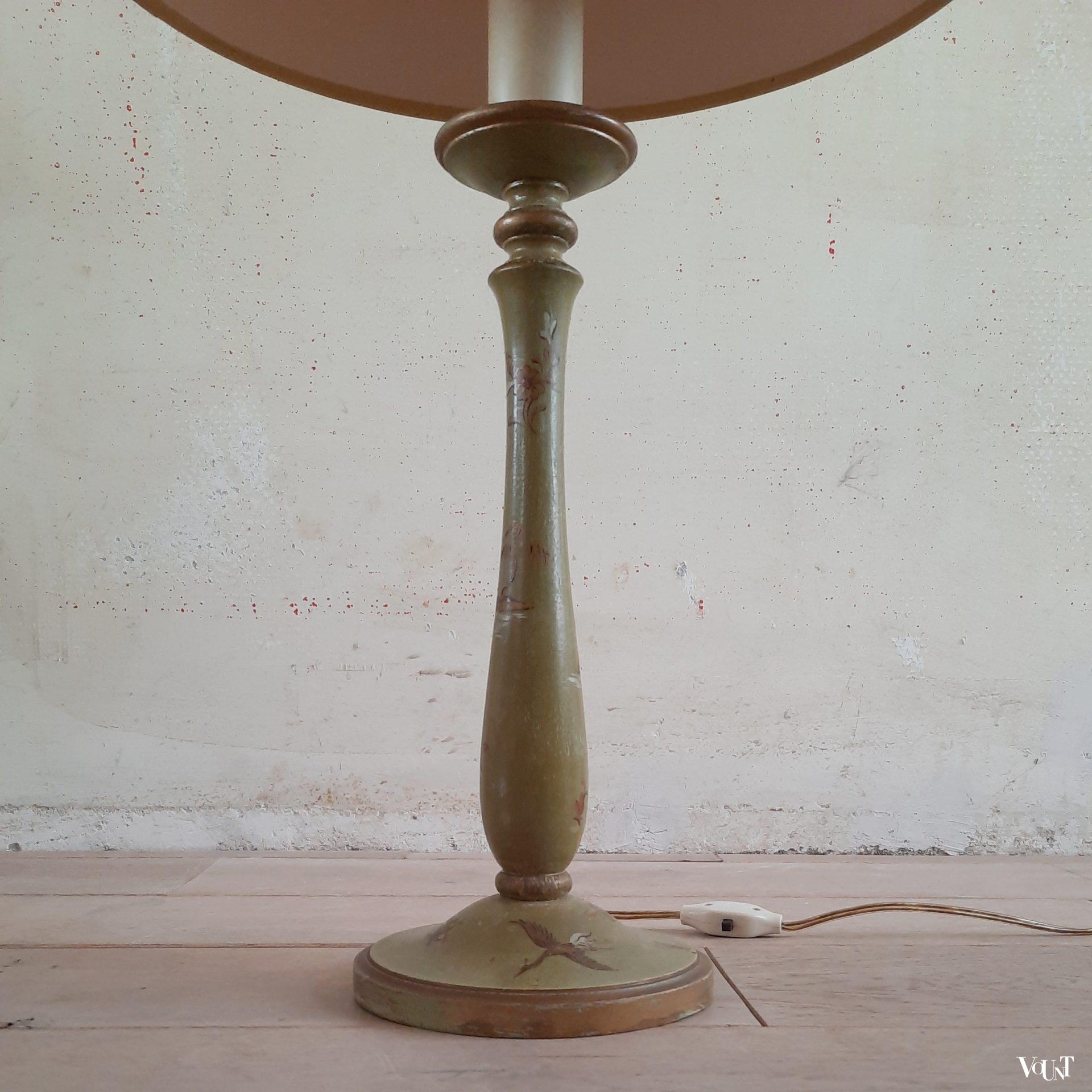 Chinoiserie houten tafellamp