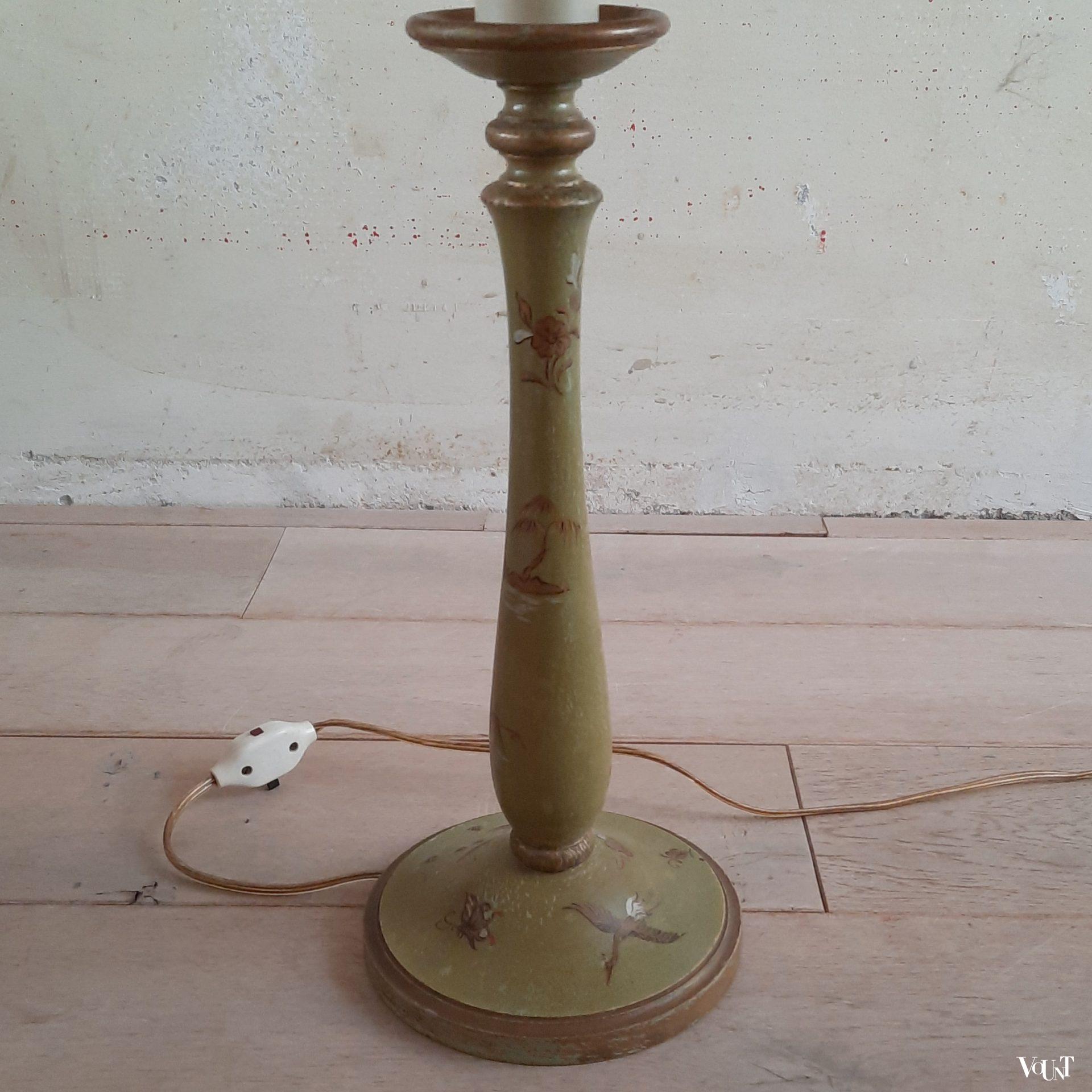 Chinoiserie houten tafellamp