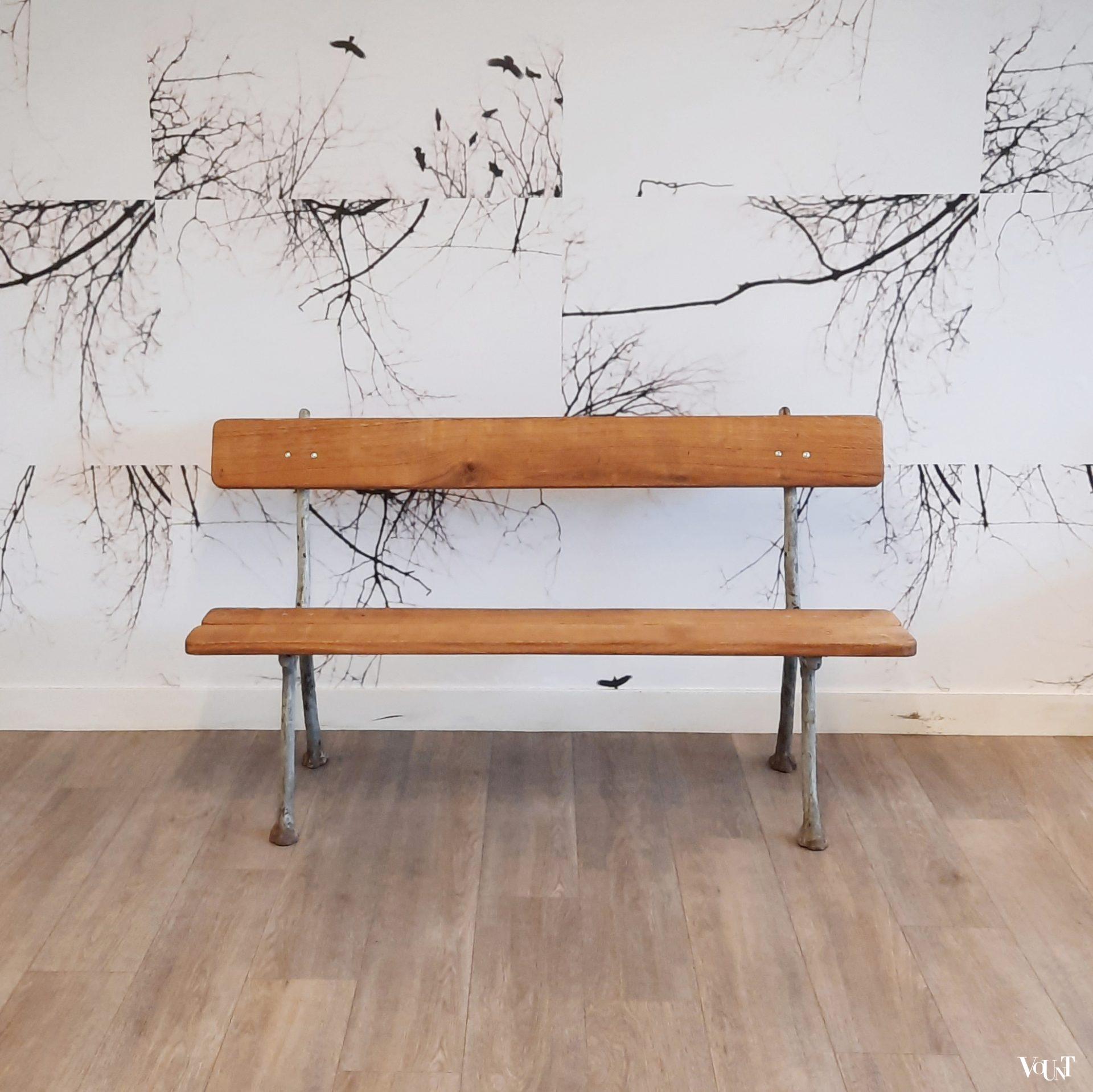 Franse antieke tuinbank met faux bois frame