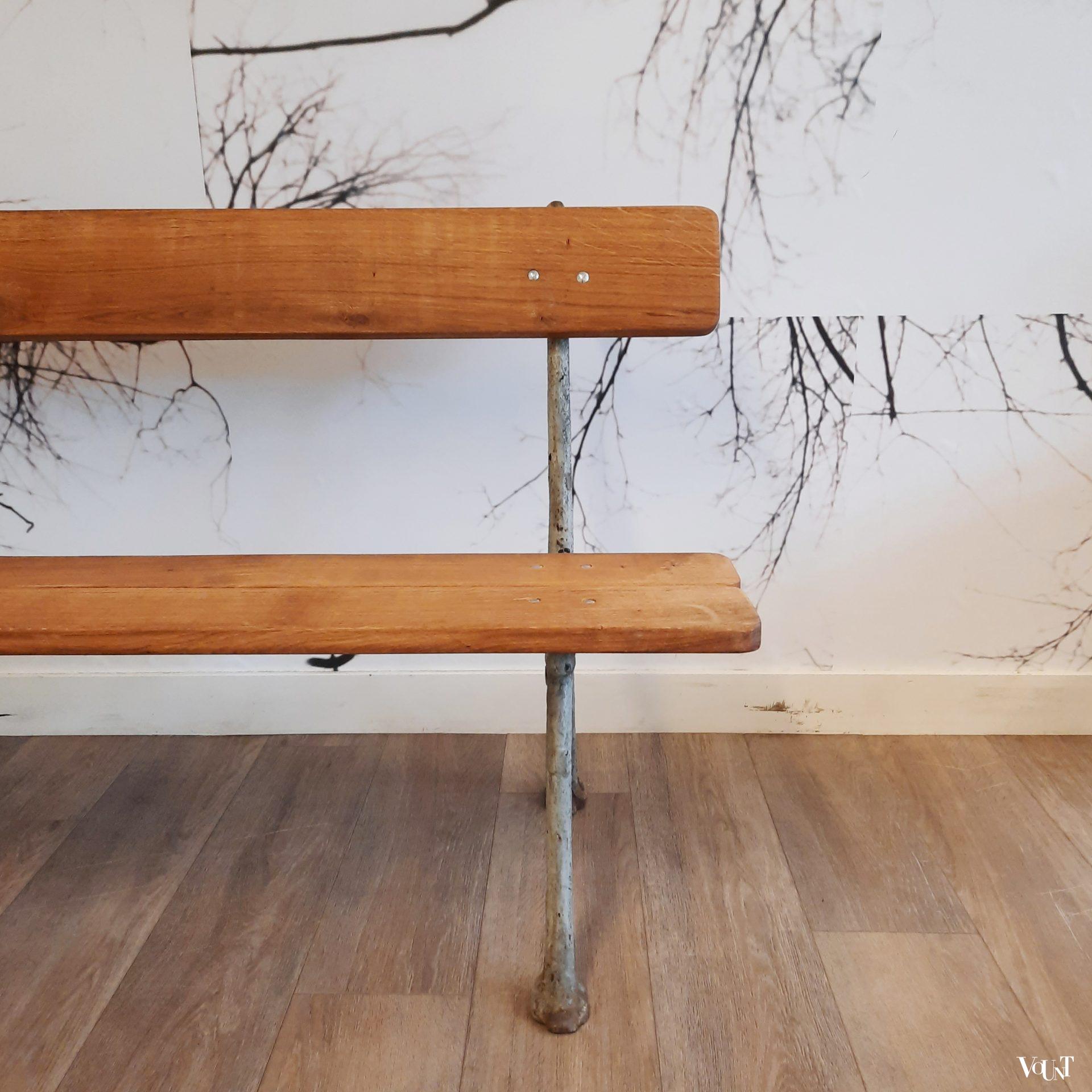 Franse antieke tuinbank met faux bois frame