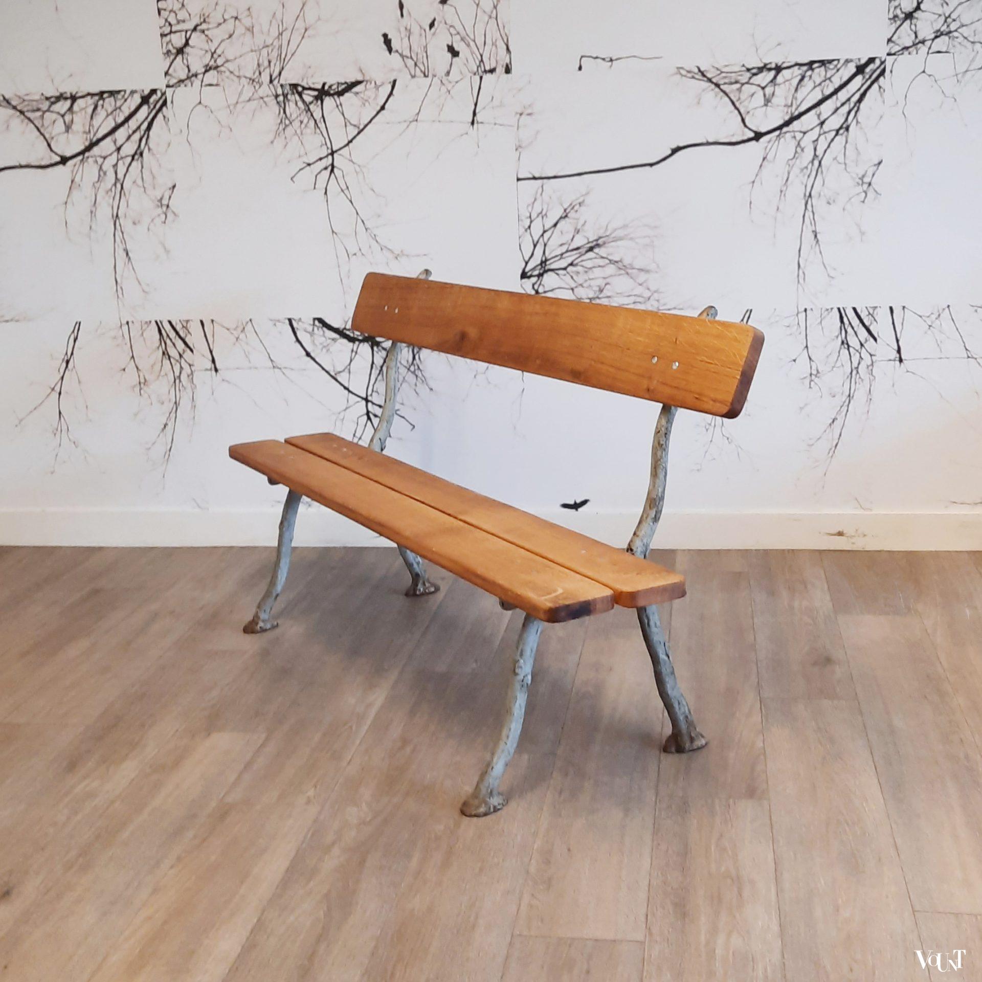 Franse antieke tuinbank met faux bois frame