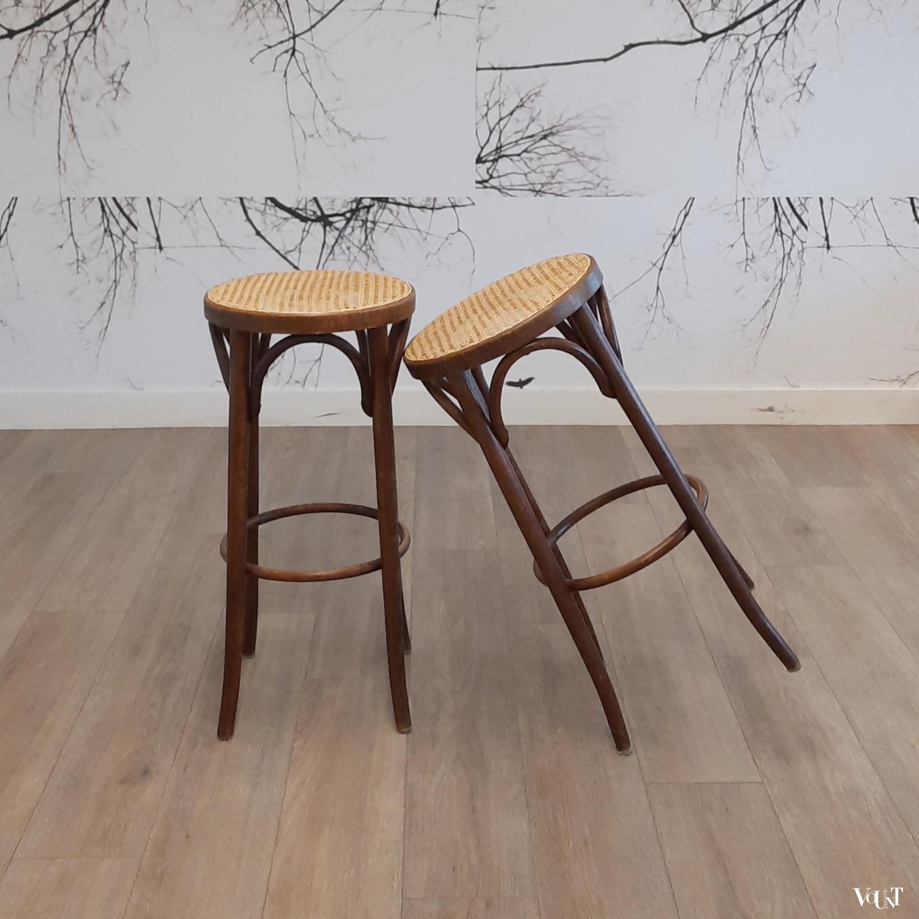 Set van 2 bentwood barkrukken met rotan zitting, jaren '70