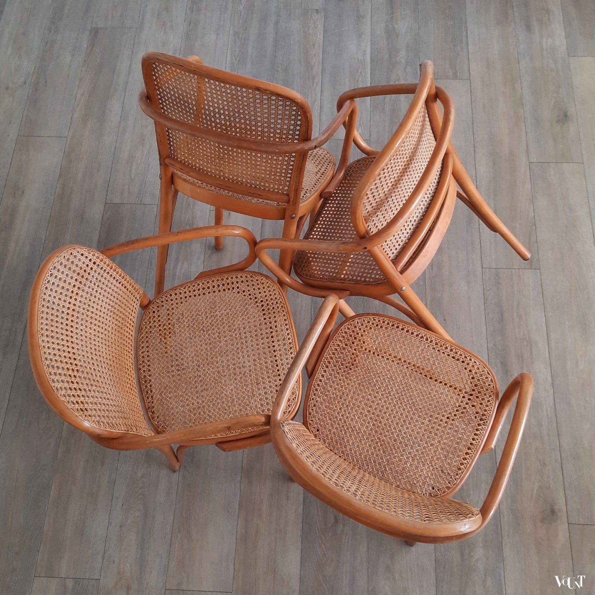 Set van 4 Praag of 811 stoelen, Ligna, jaren '70