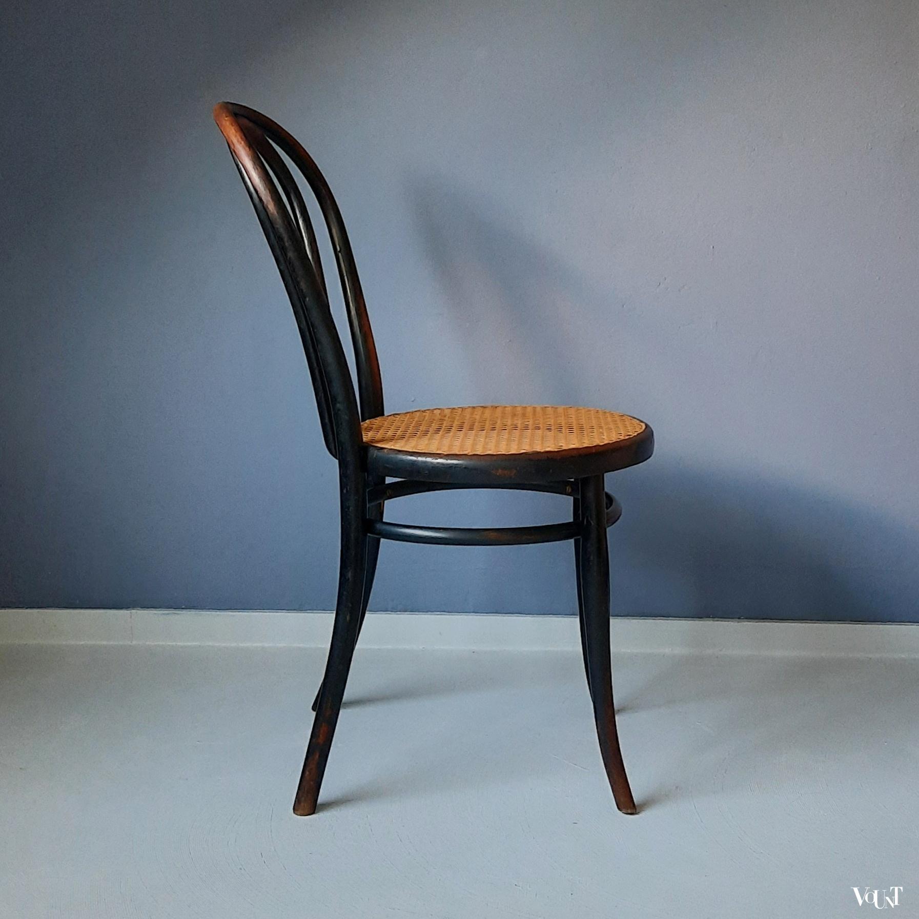 Zwarte Thonet nr. 18 stoel, rond 1900