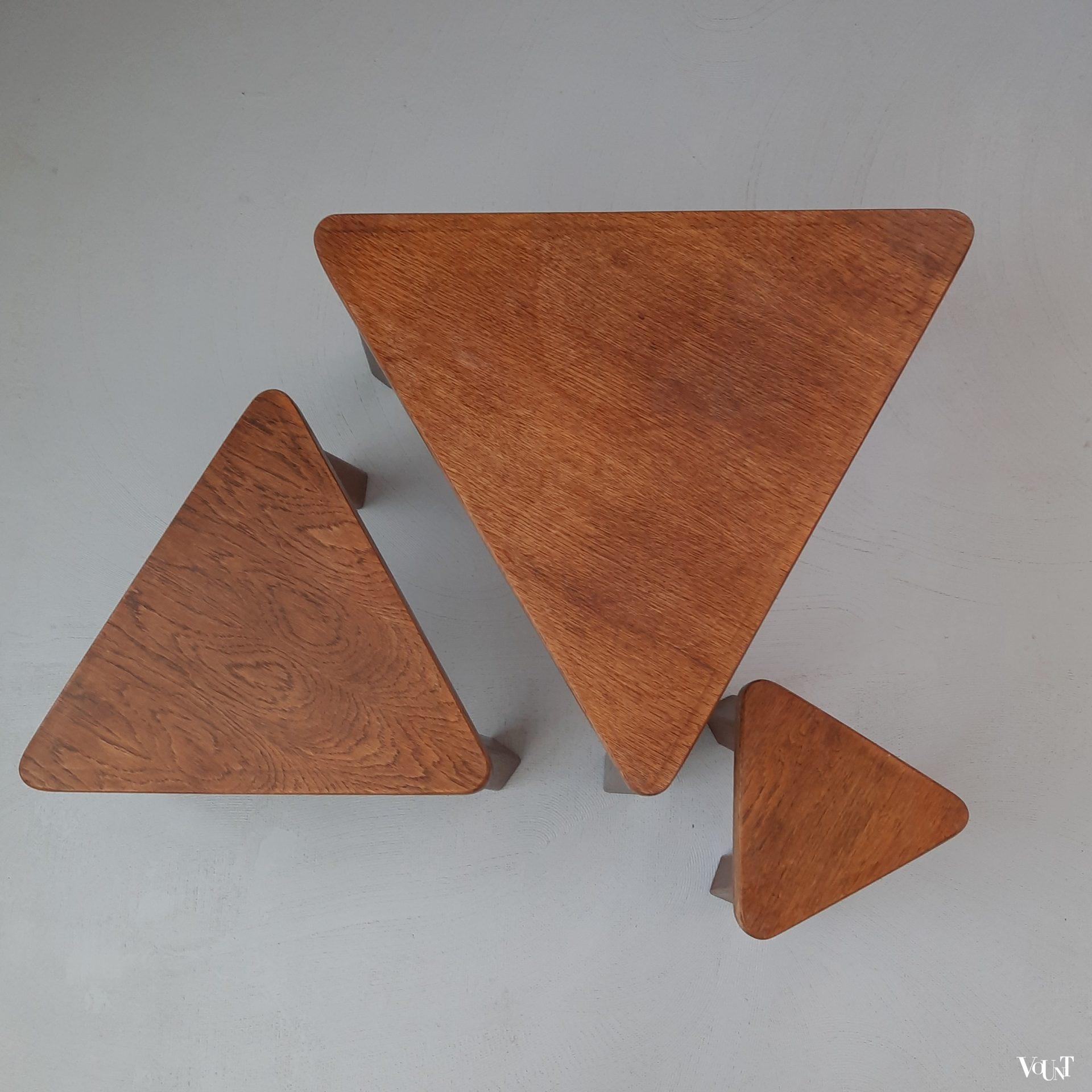 Set van 3 brutalist bijzettafels, jaren '70