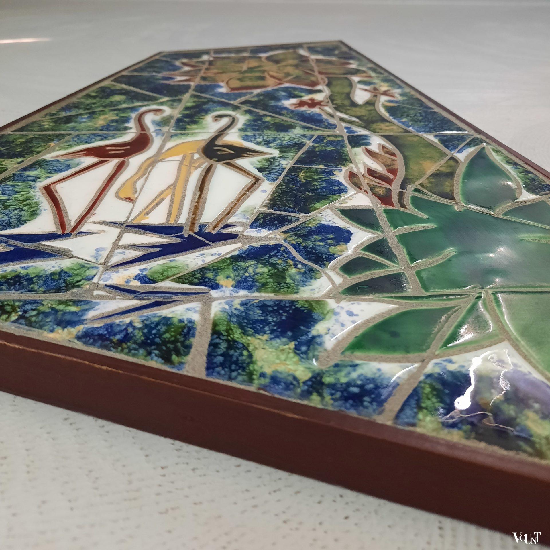 Asymmetrische mozaïek wanddecoratie, K.F. van der Wilk, jaren '70