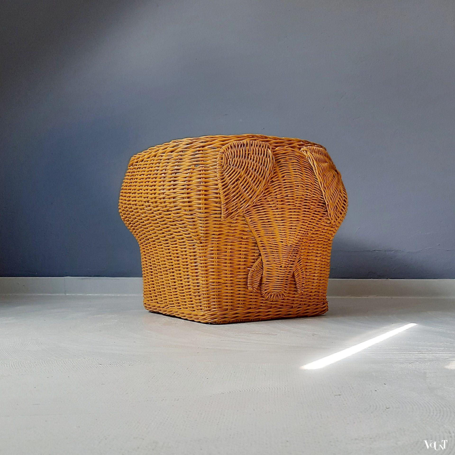 Grote rotan mand olifant