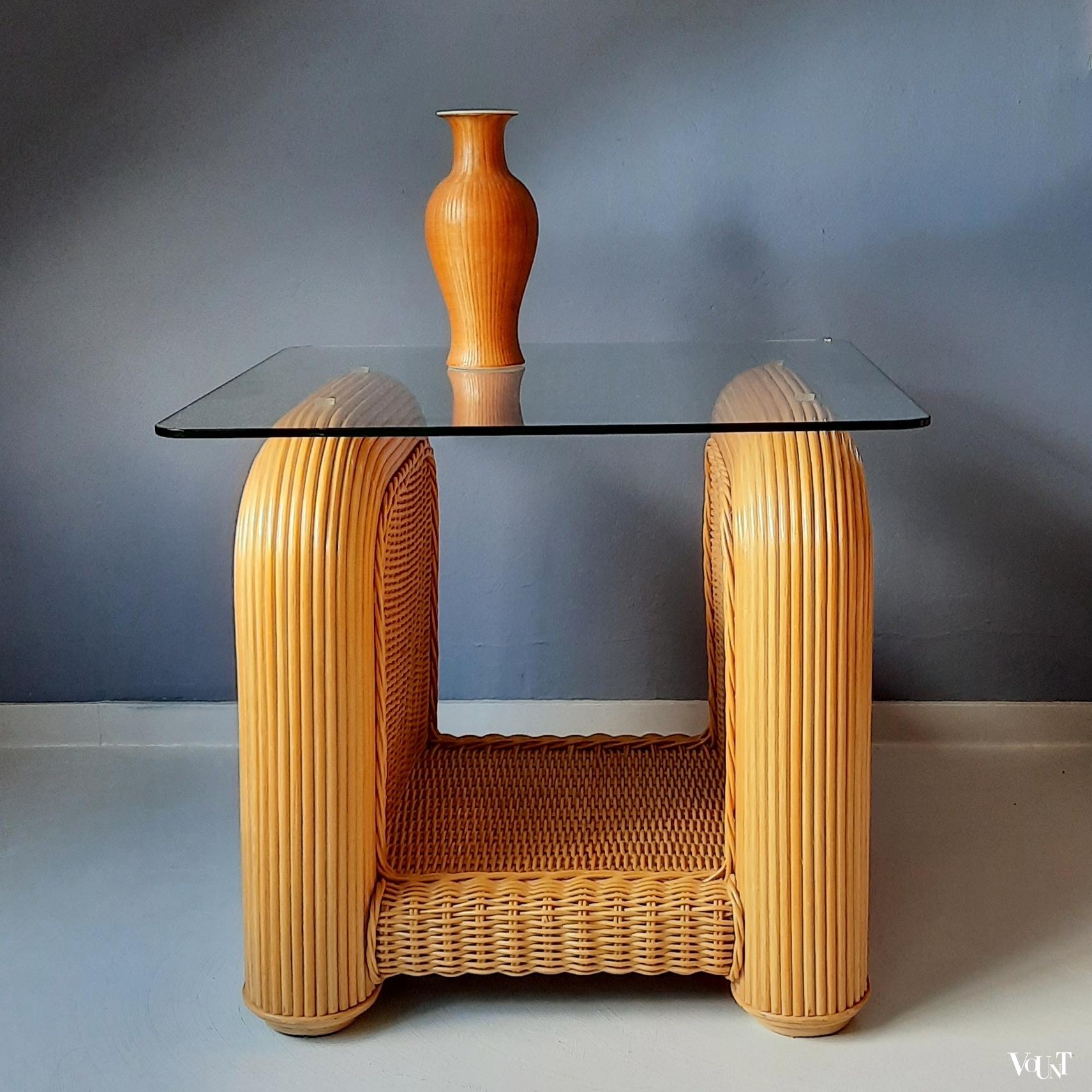 Rotan tafel met glasplaat, jaren '80