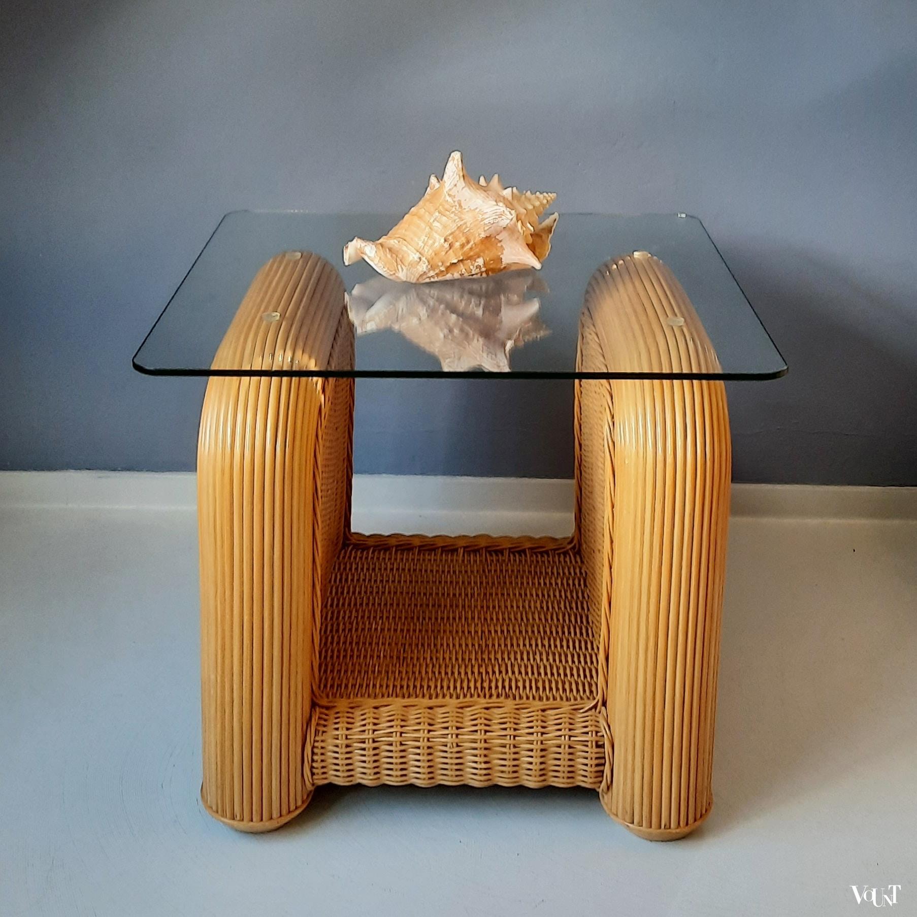 Rotan tafel met glasplaat, jaren '80