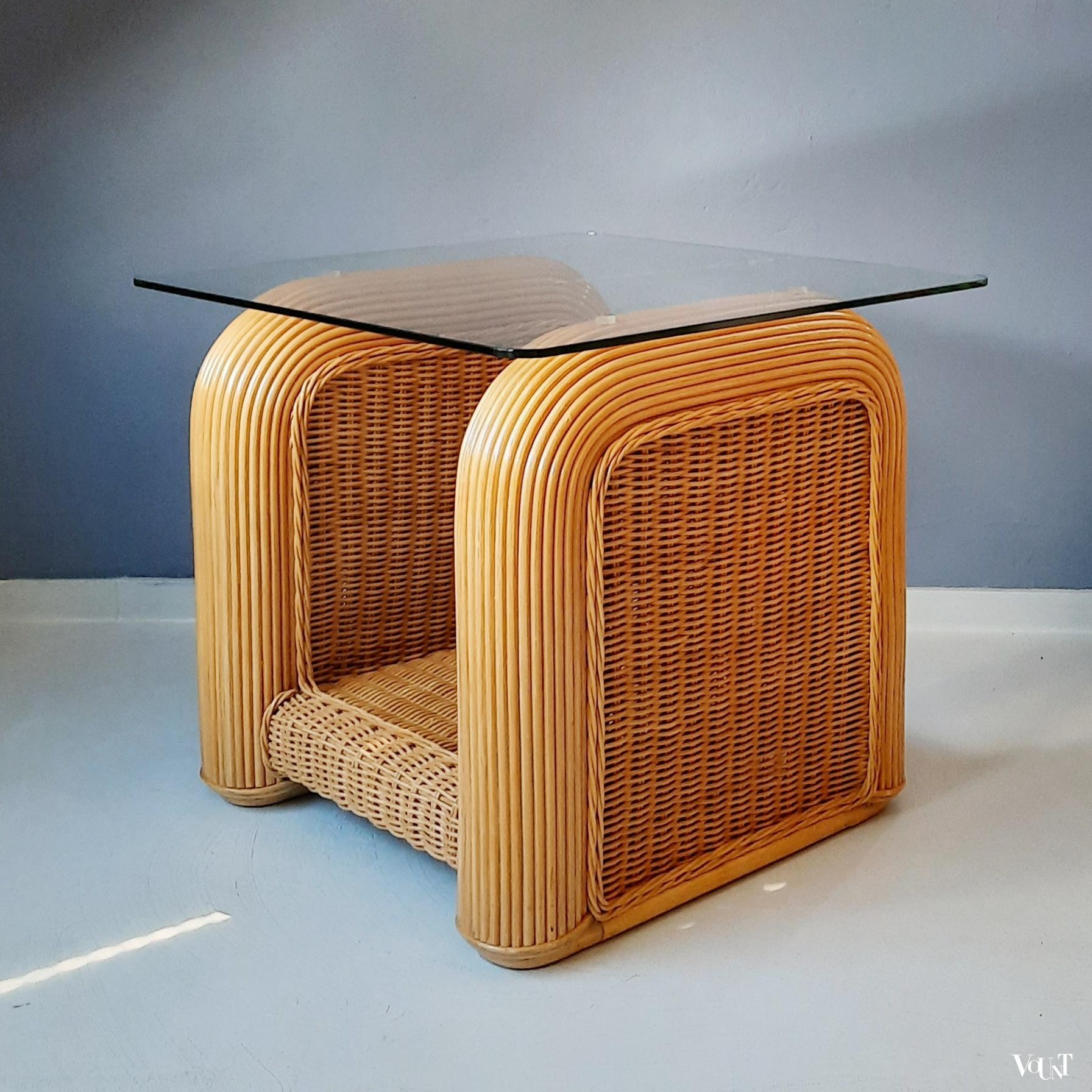Rotan tafel met glasplaat, jaren '80