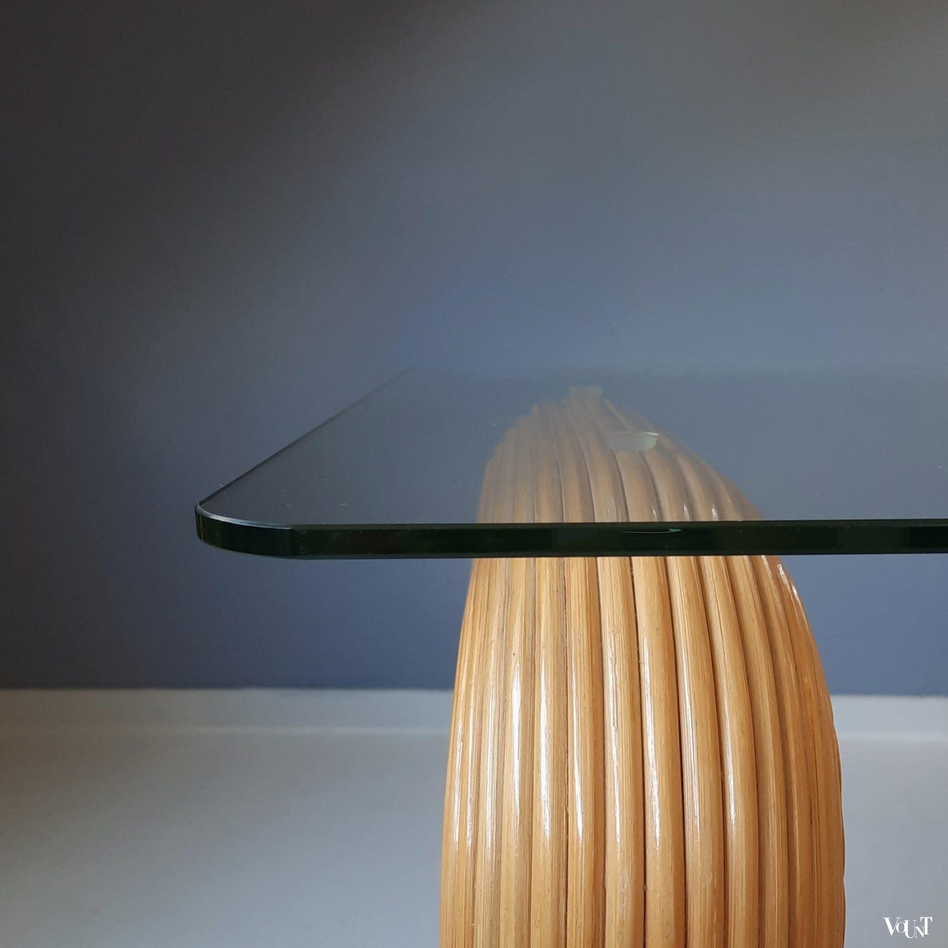 Rotan tafel met glasplaat, jaren '80