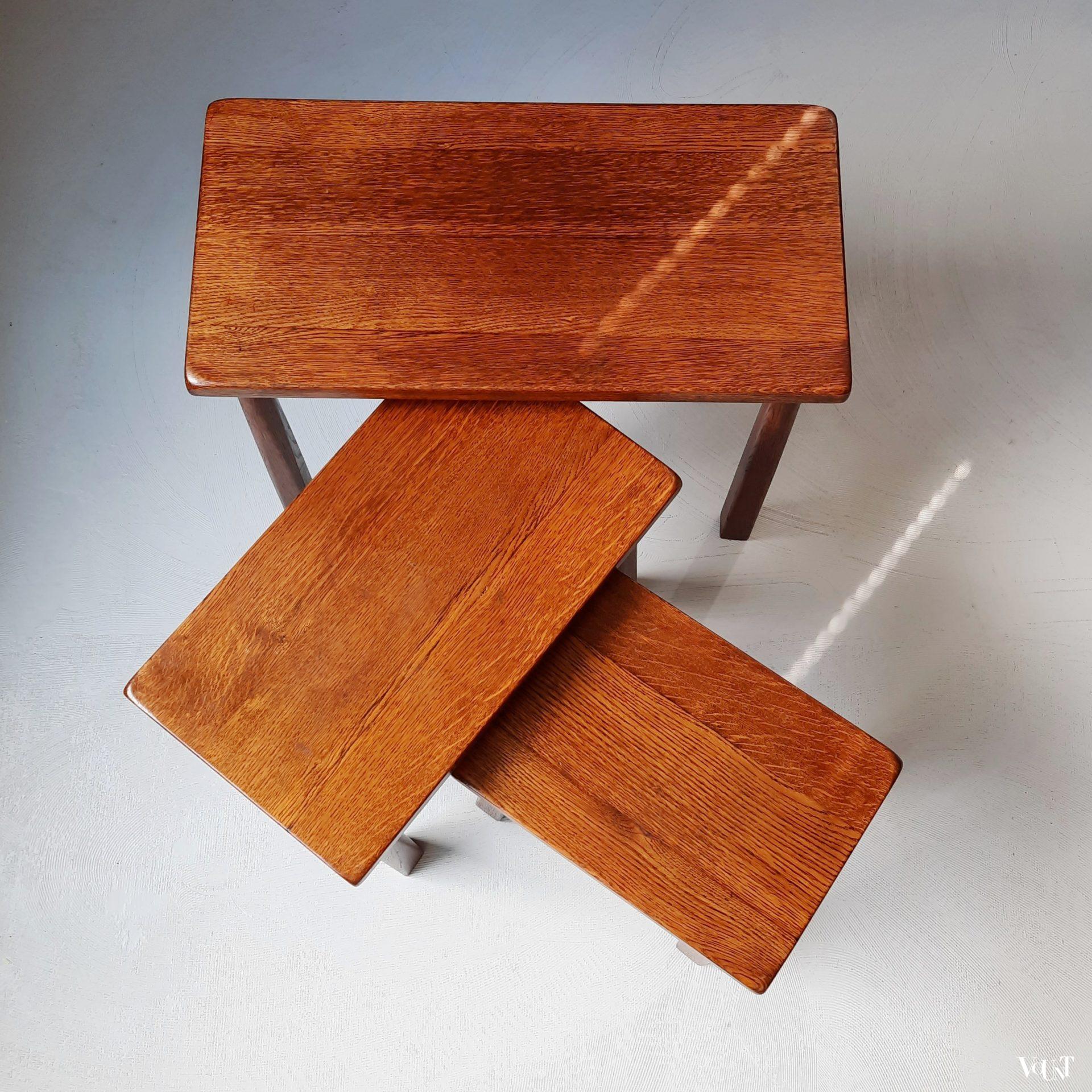 Set van 3 brutalist bijzettafels, jaren '60