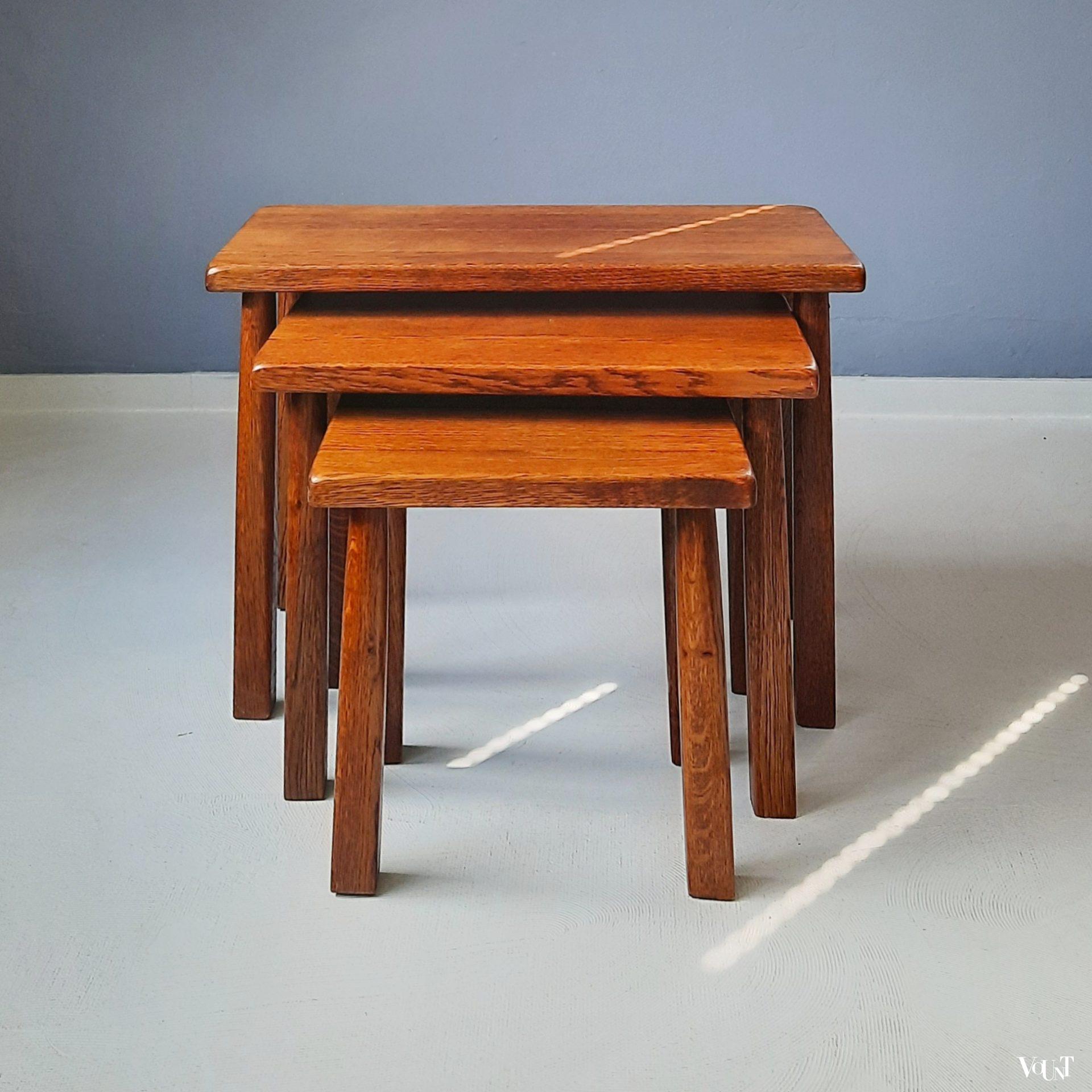 Set van 3 brutalist bijzettafels, jaren '60