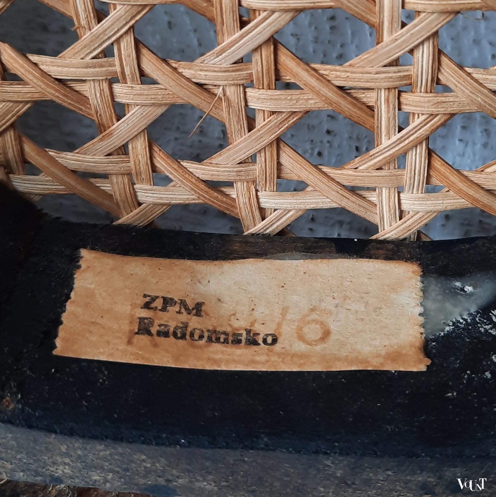 Zwarte bentwood stoel nr. 14, ZPM Radomsko, jaren '70