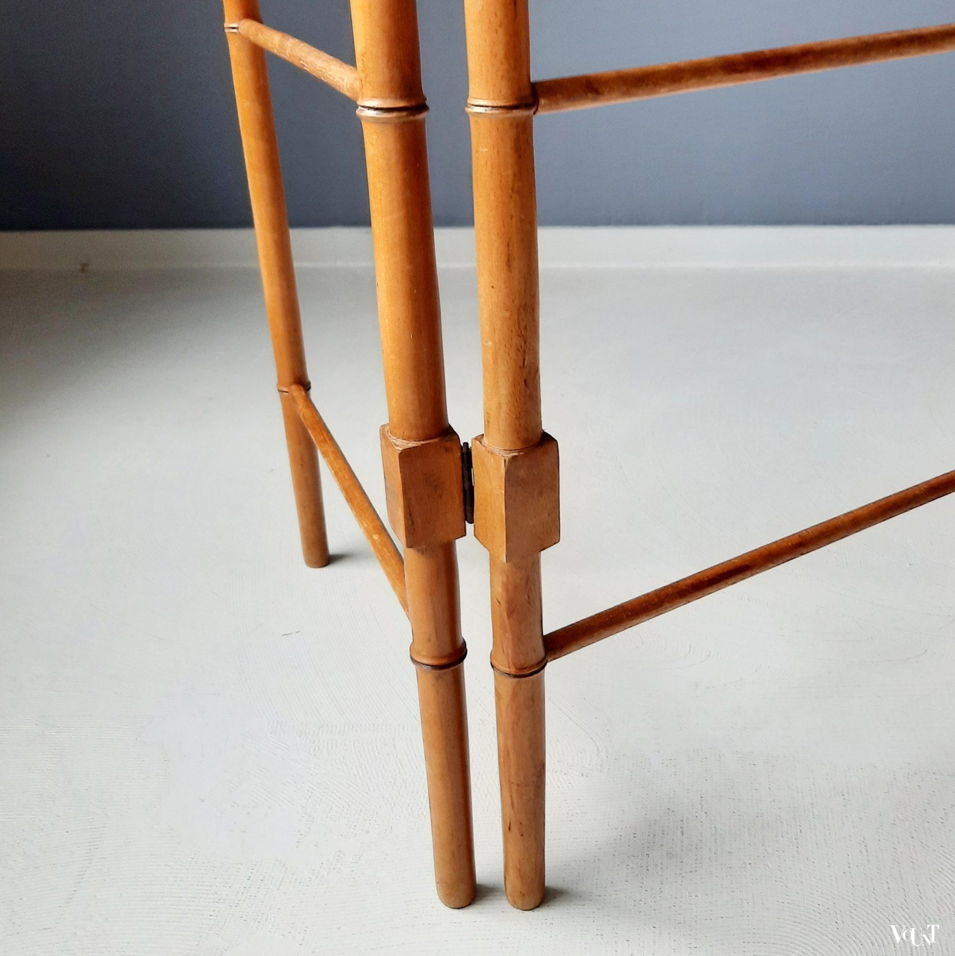 Frans faux bamboo handdoekenrek, begin 20e eeuw