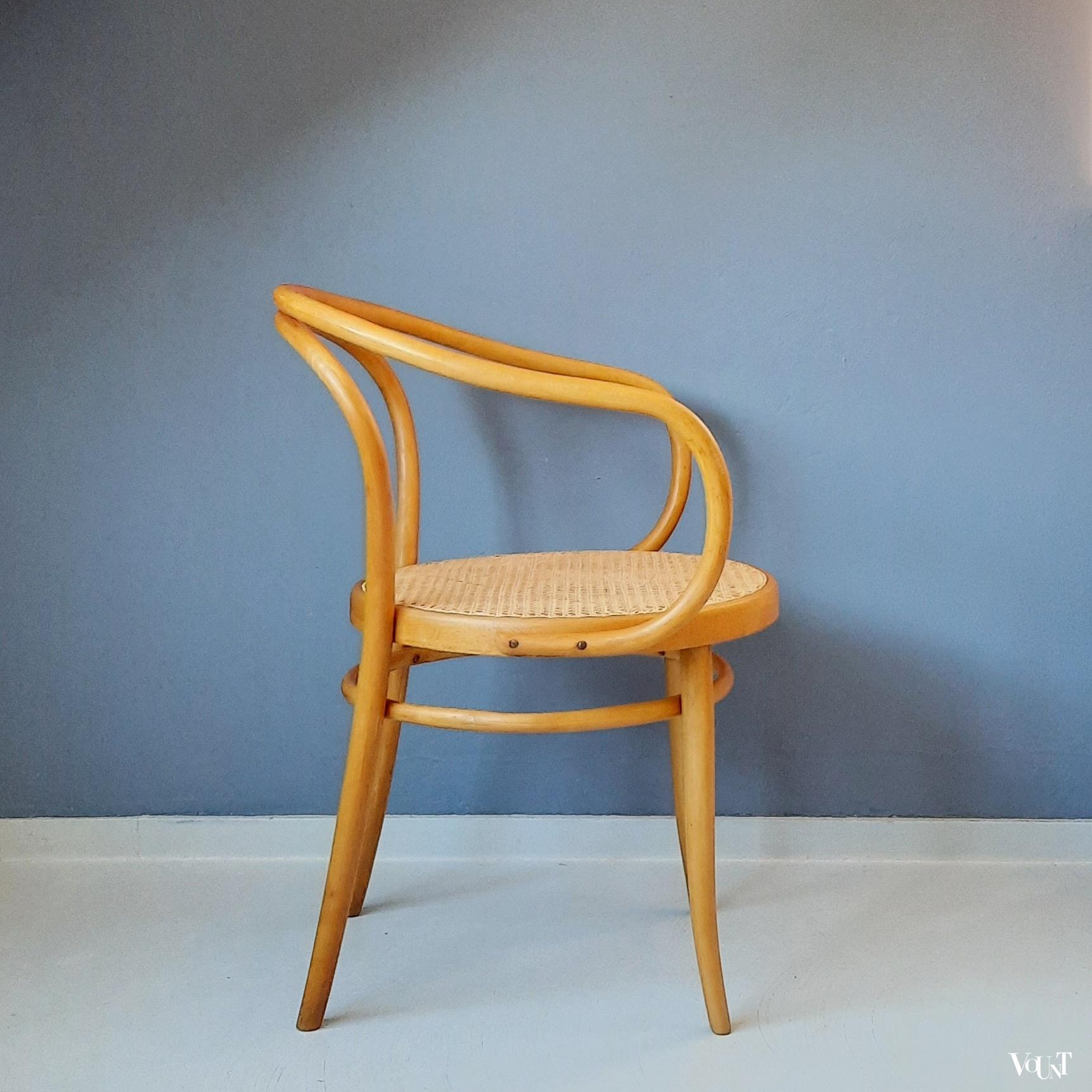 Blonde 209 stoel, Ligna, jaren '70