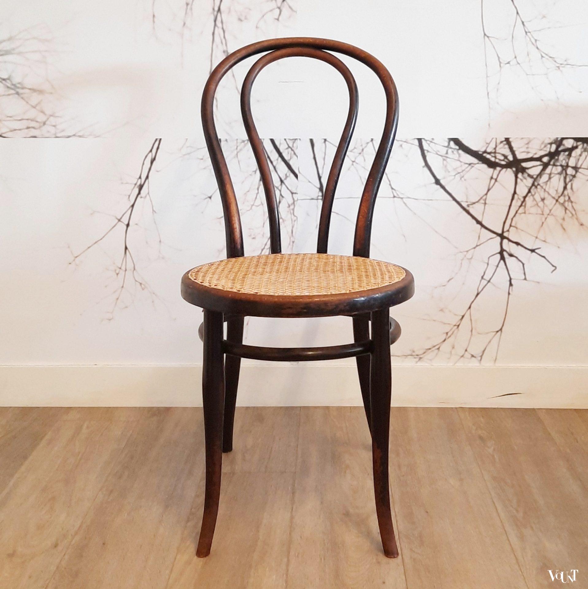 Set van 6 zwarte Thonet nr. 18 stoelen, rond 1900