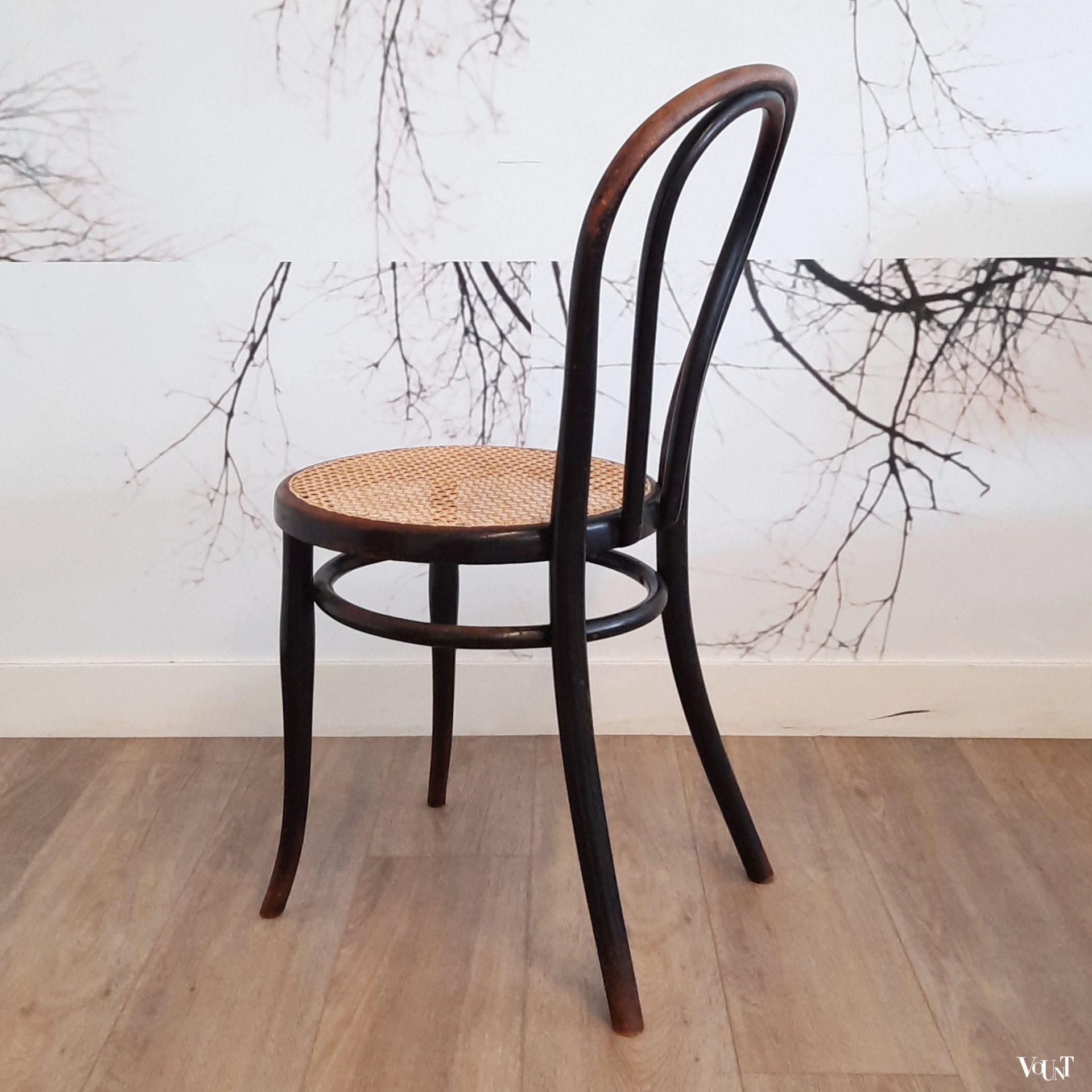 Set van 6 zwarte Thonet nr. 18 stoelen, rond 1900