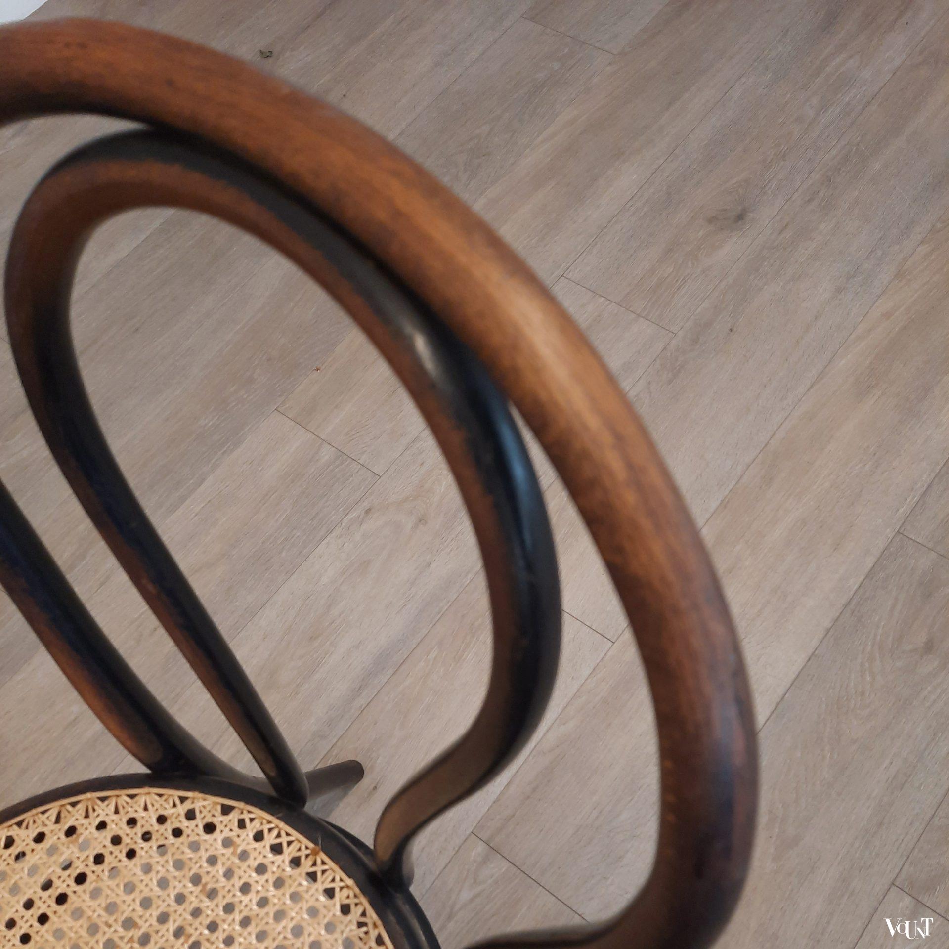 Set van 6 zwarte Thonet nr. 18 stoelen, rond 1900