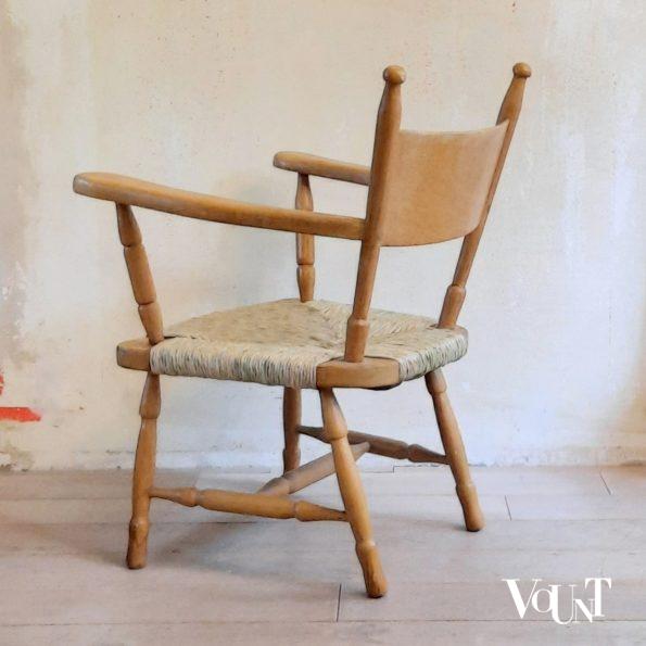 Handgemaakte houten stoel met nieuwe biezen zitting, jaren '50