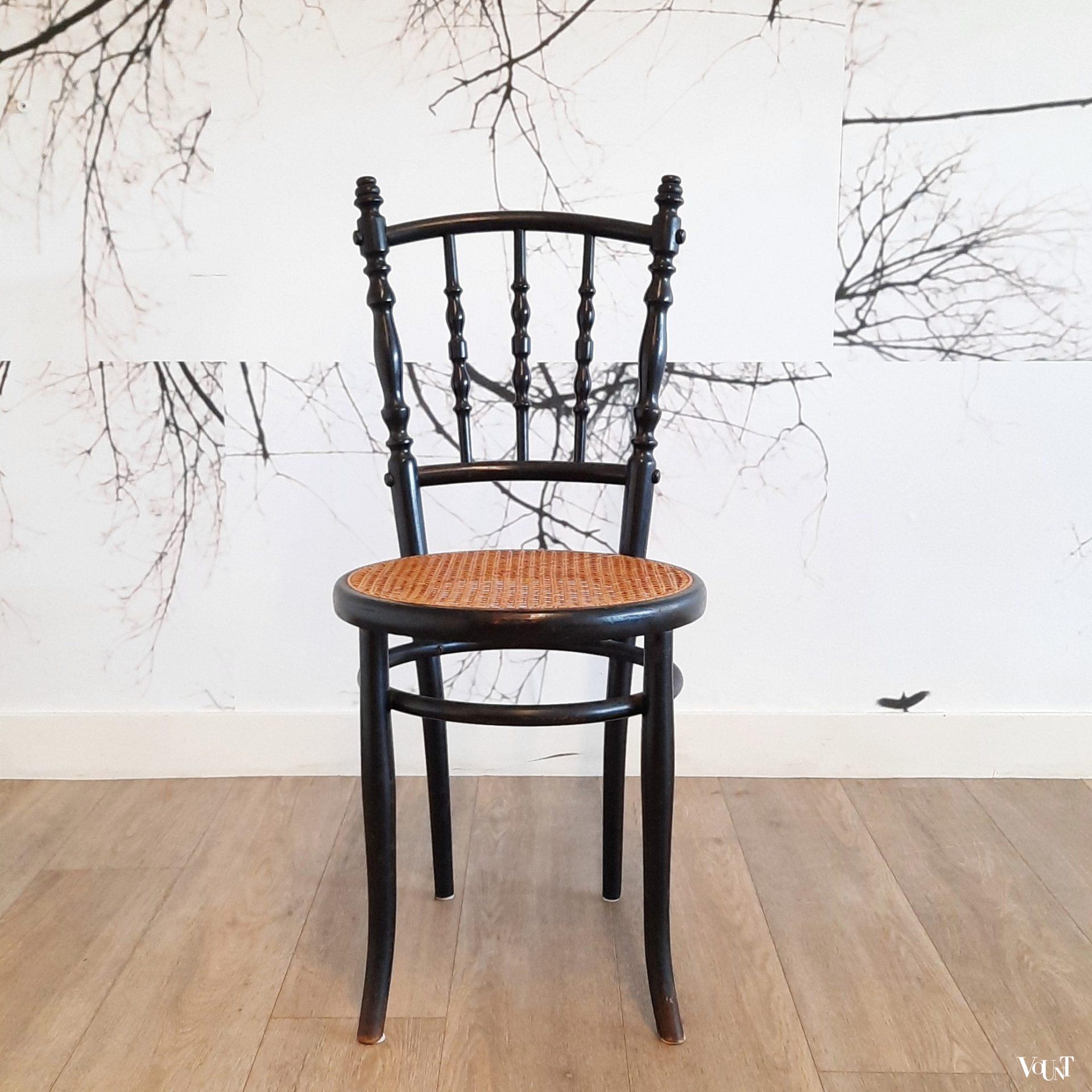 Set van 6 zwarte nr. 232 stoelen, Ungvarer Möbelfabrik, rond 1900