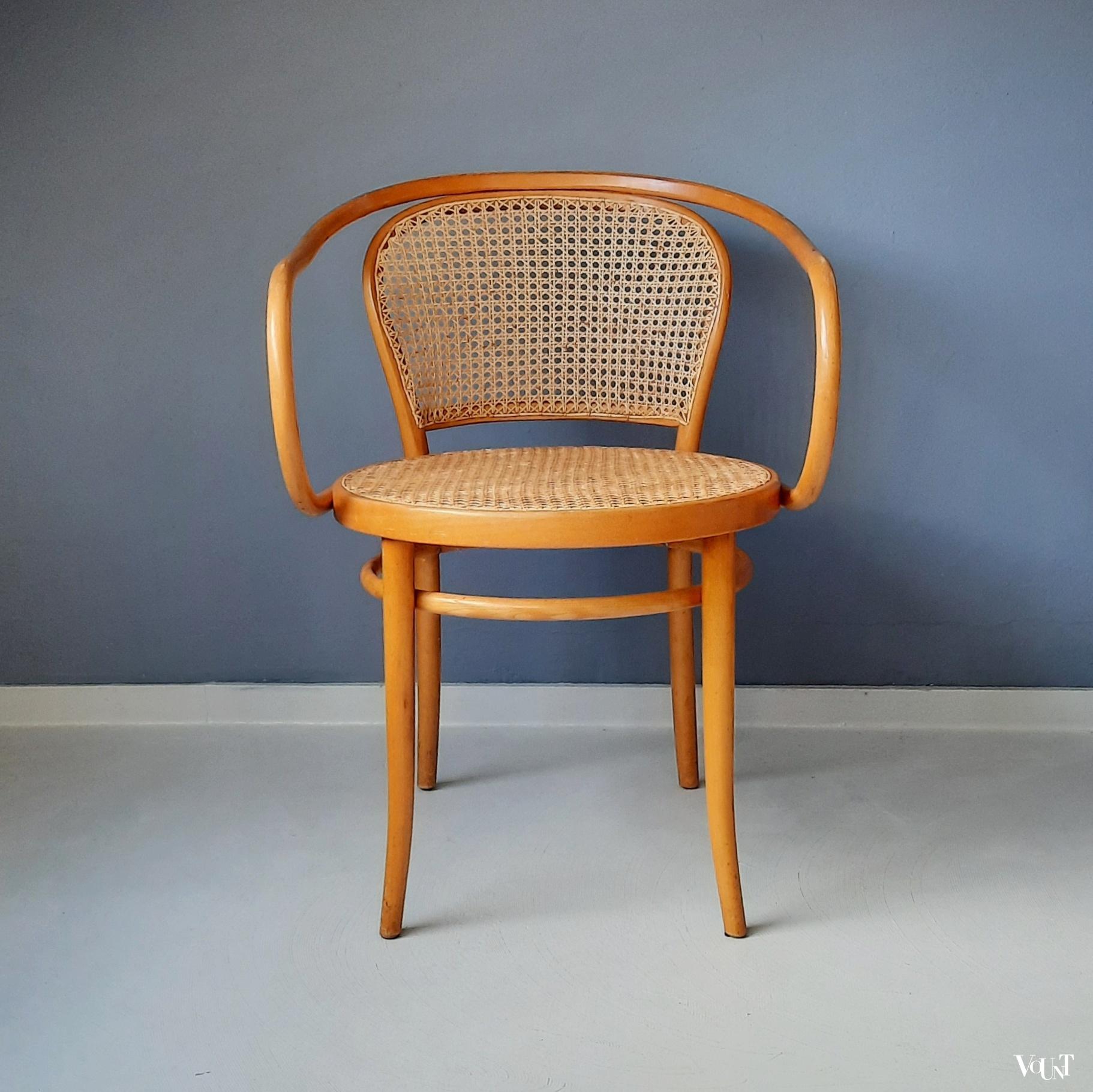 Stoel nr. 210, Ligna Drevounia, jaren '70