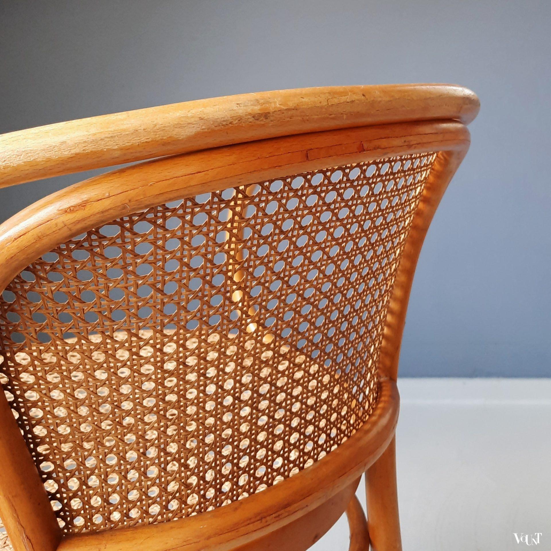 Stoel nr. 210, Ligna Drevounia, jaren '70