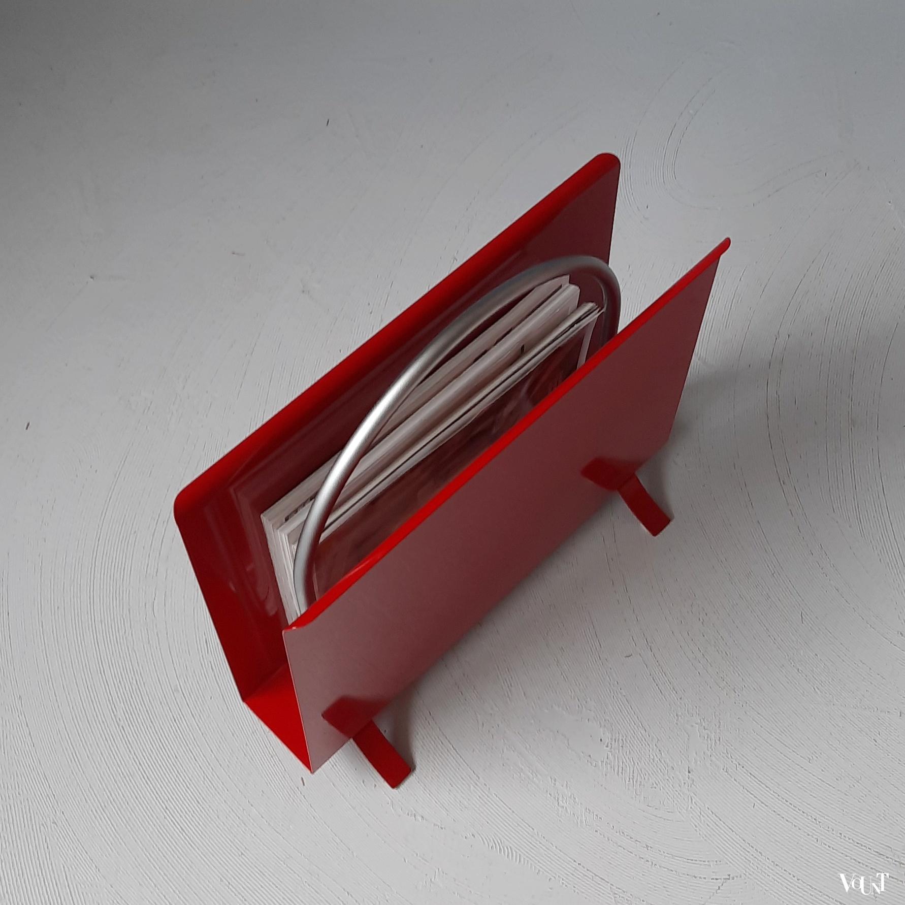 Rode Gispen lectuurbak nr. 1022, Dutch Originals