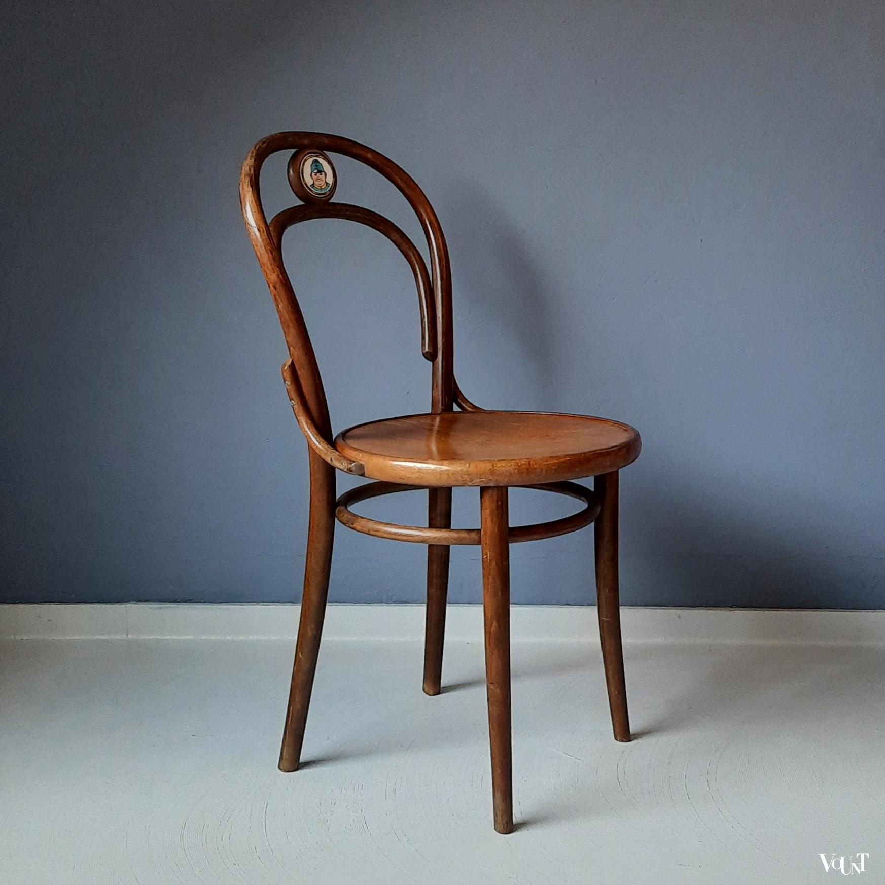 Set van 4 Thonet stoeltjes nr. 14 voor Svejk Restaurant, Ton, jaren '90