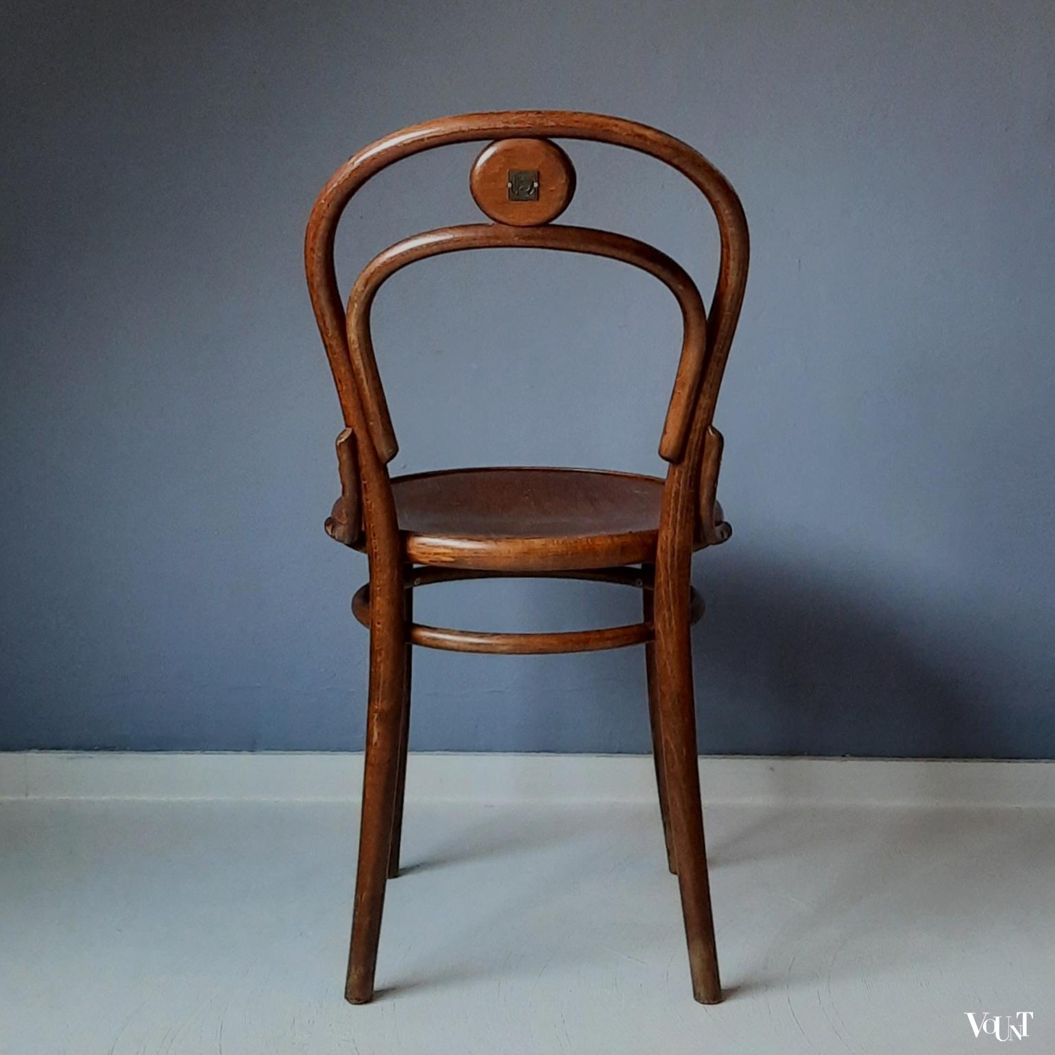 Set van 4 Thonet stoeltjes nr. 14 voor Svejk Restaurant, Ton, jaren '90