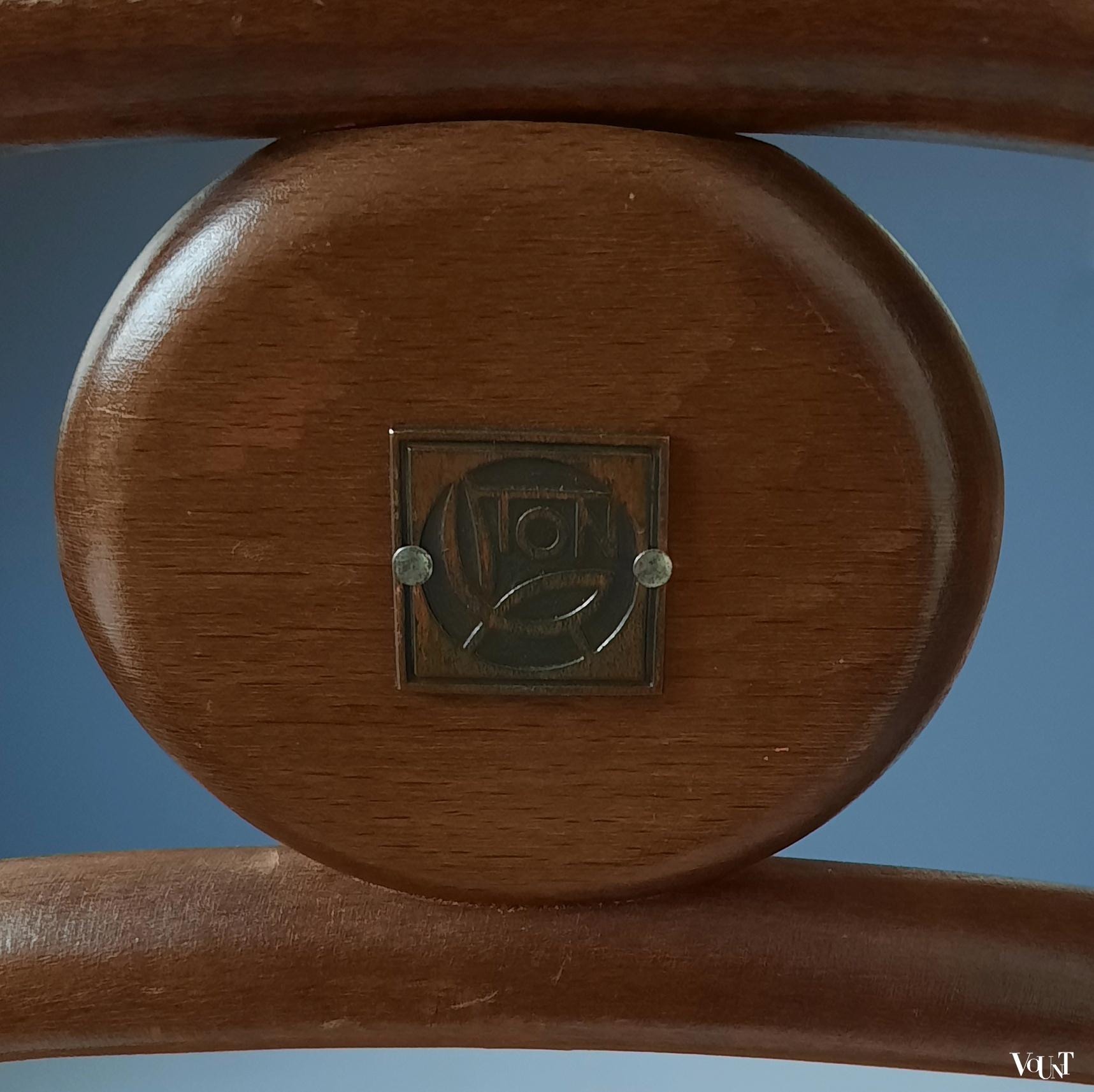 Set van 4 Thonet stoeltjes nr. 14 voor Svejk Restaurant, Ton, jaren '90