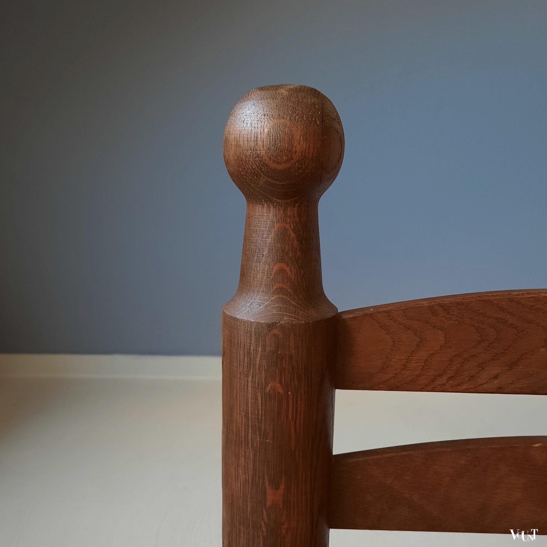 Laag stoeltje met biezen zitting, jaren '50