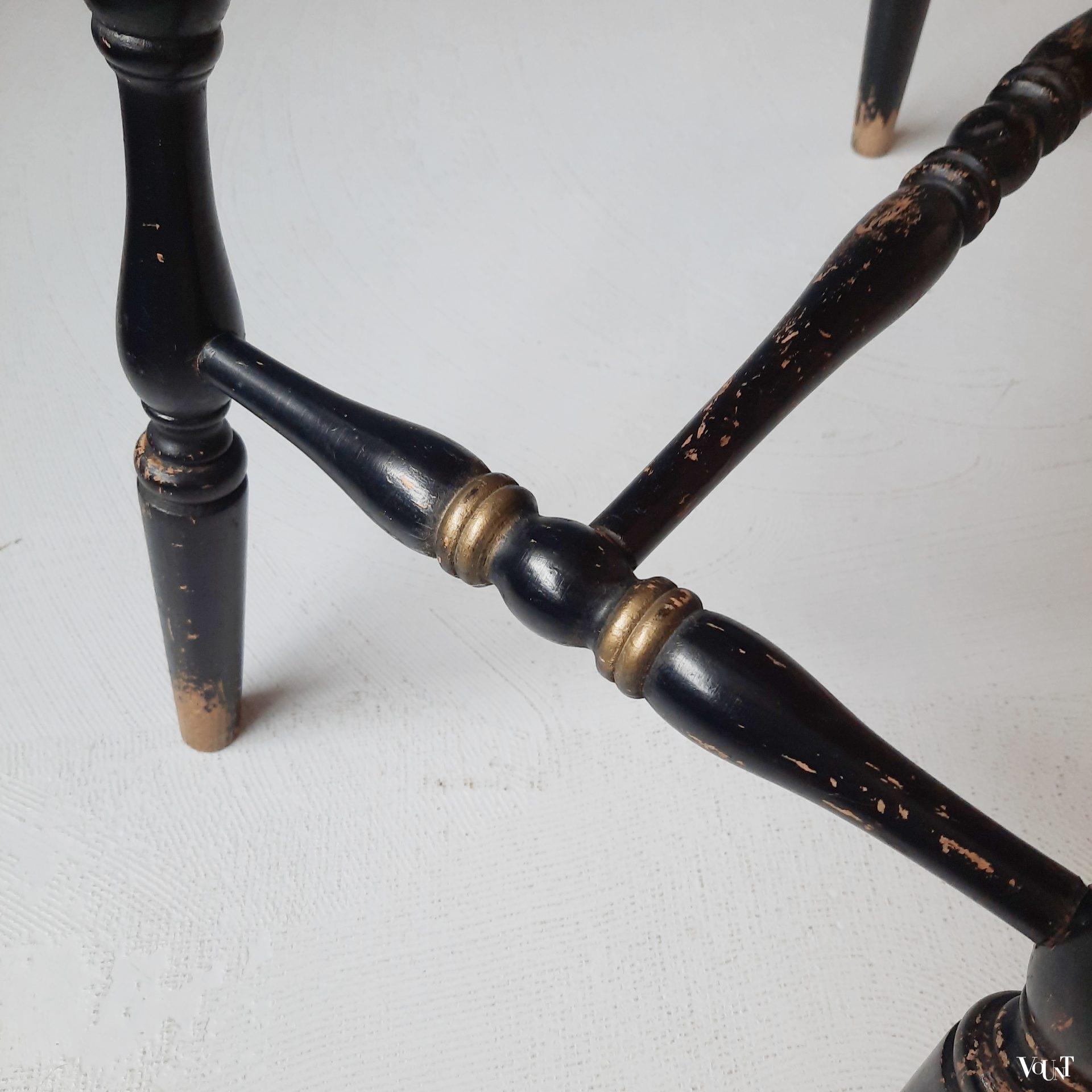 Zwarte kruk met biezen zitting, jaren '50