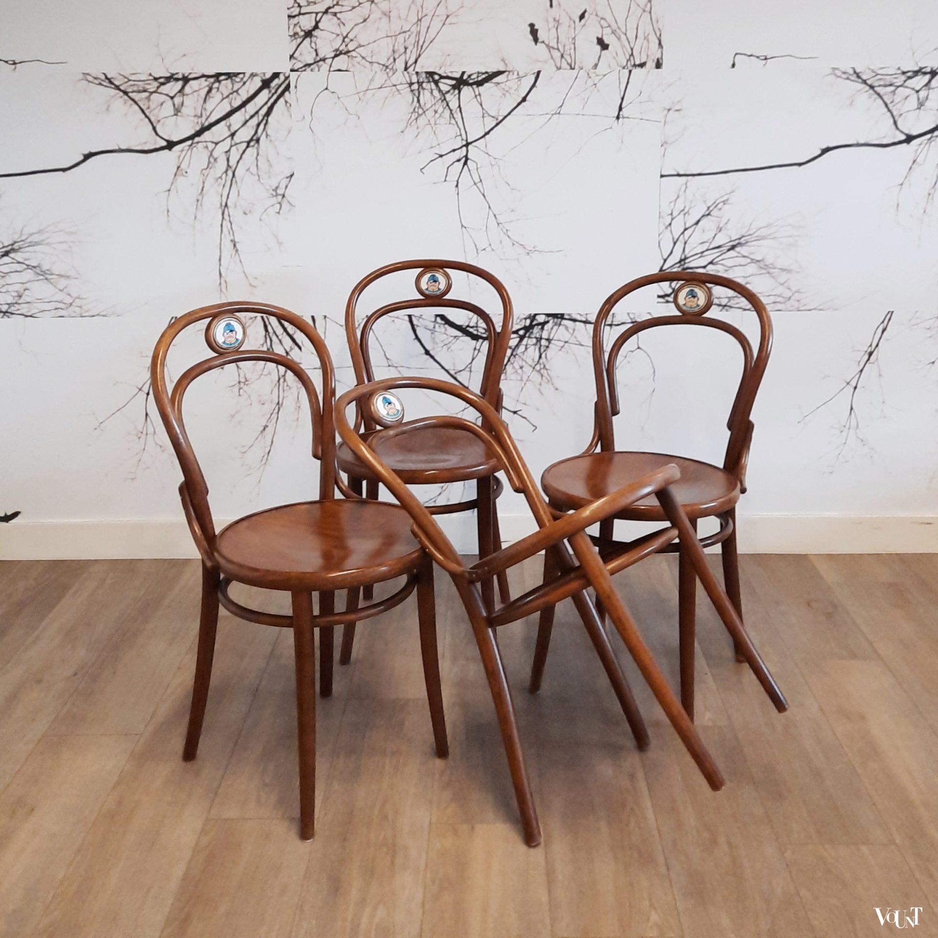 Set van 4 Thonet stoeltjes nr. 14 voor Svejk Restaurant, Ton, jaren '90