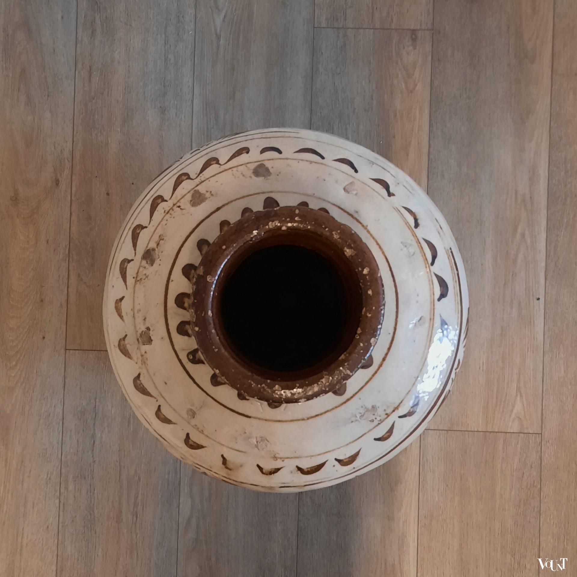 Set van 2 antieke Chizou wijnpotten / wine jars, China