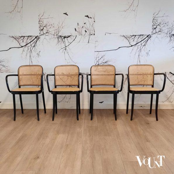 Set van 4 zwarte Praag of 811 stoelen, jaren '60/'70