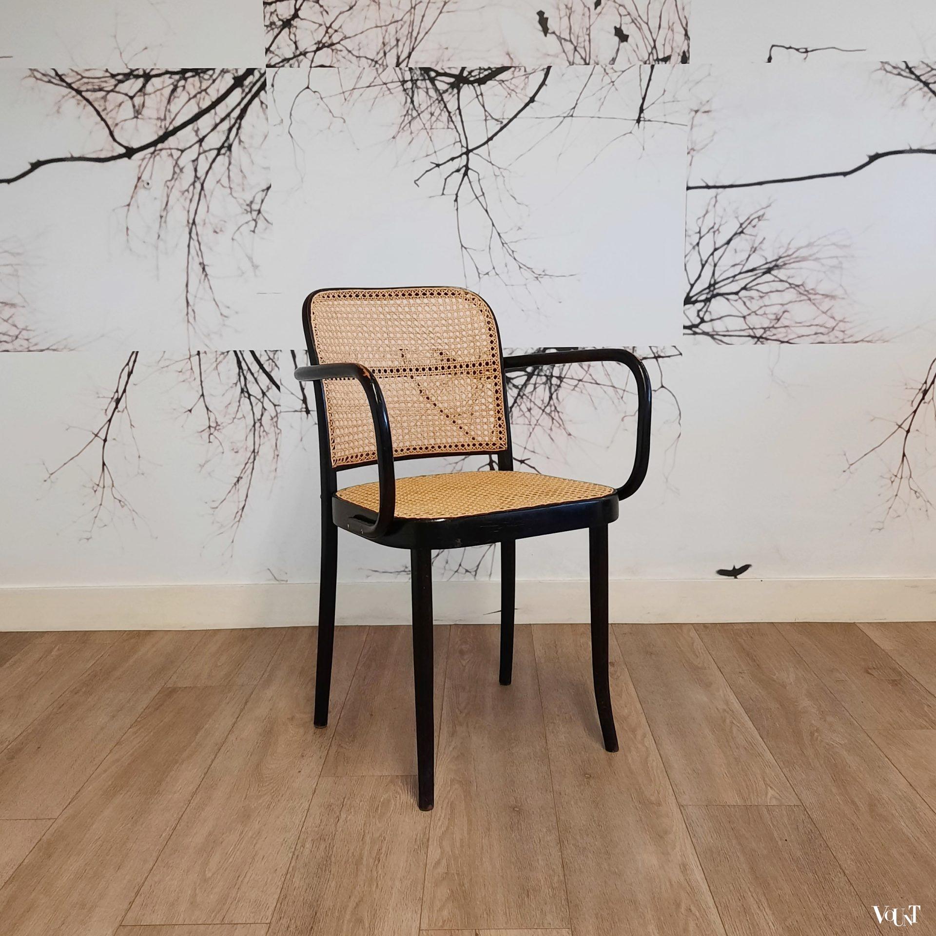 Set van 4 zwarte Praag of 811 stoelen, jaren '60/'70