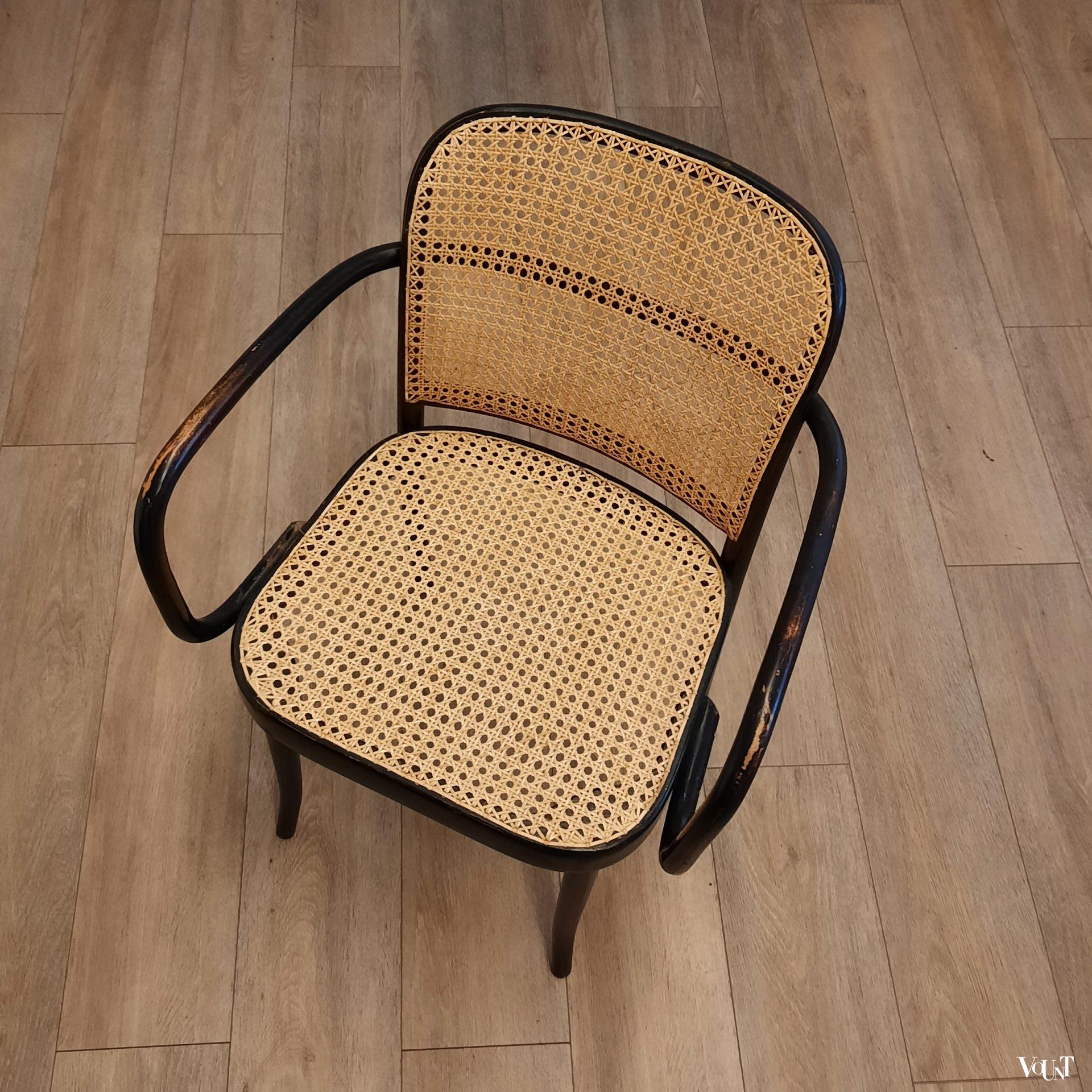 Set van 4 zwarte Praag of 811 stoelen, jaren '60/'70