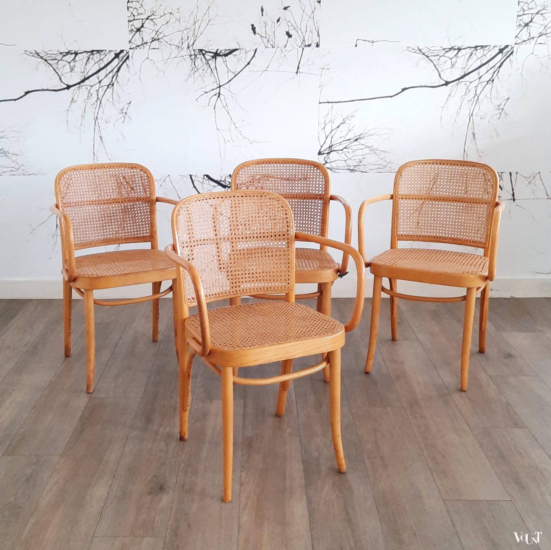 Set van 4 Praag of 811 stoelen, FMG, jaren '70/'80