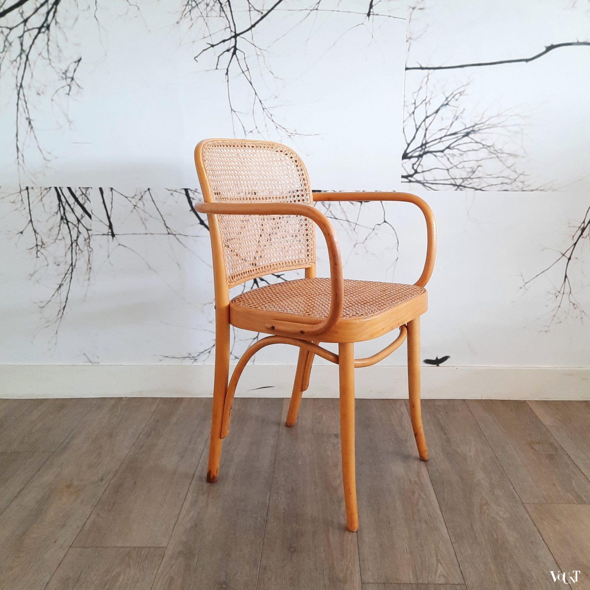 Set van 4 Praag of 811 stoelen, FMG, jaren '70/'80